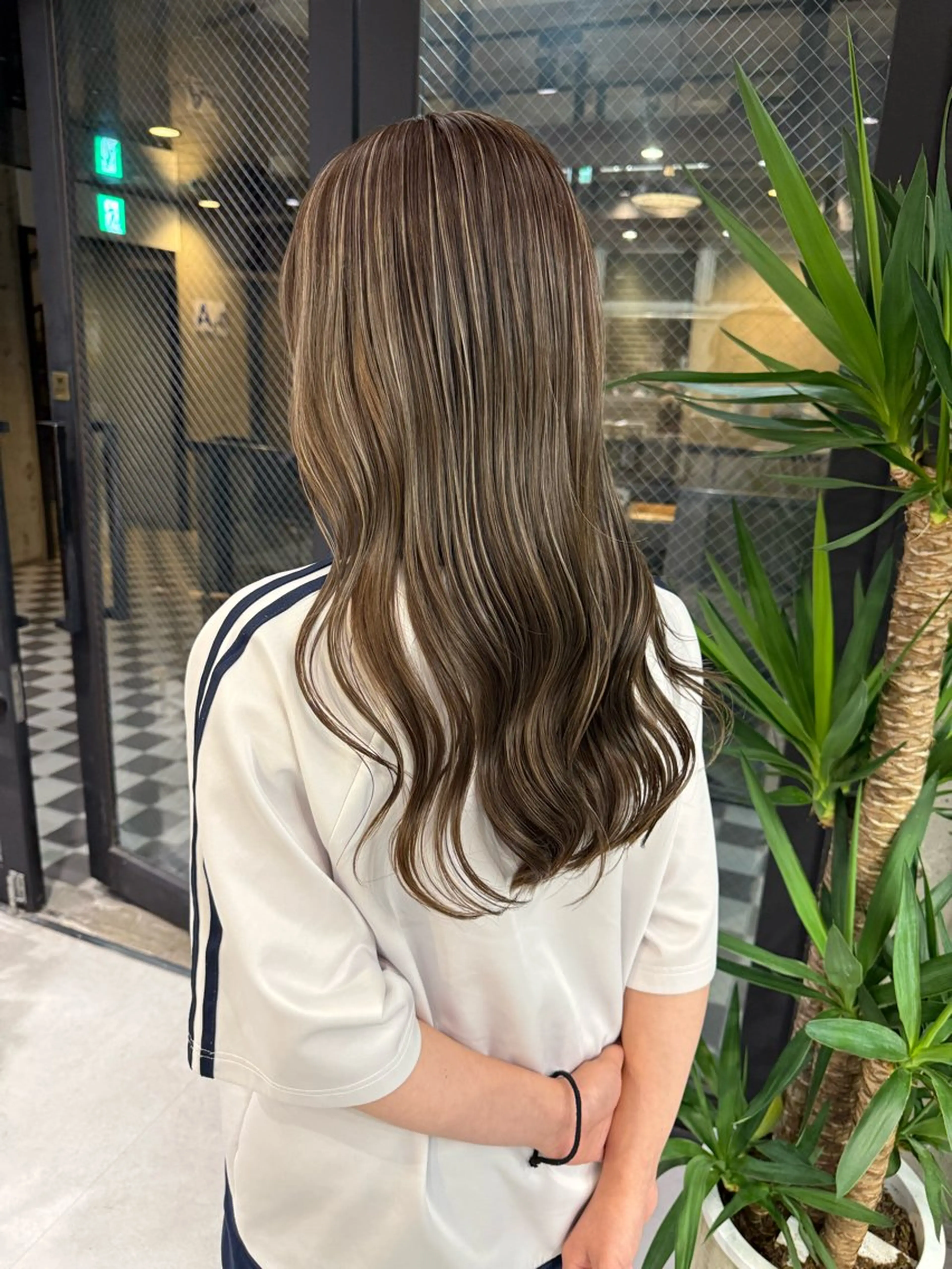 ロング 🌊ハイライト Rizu🌊のヘアスタイル