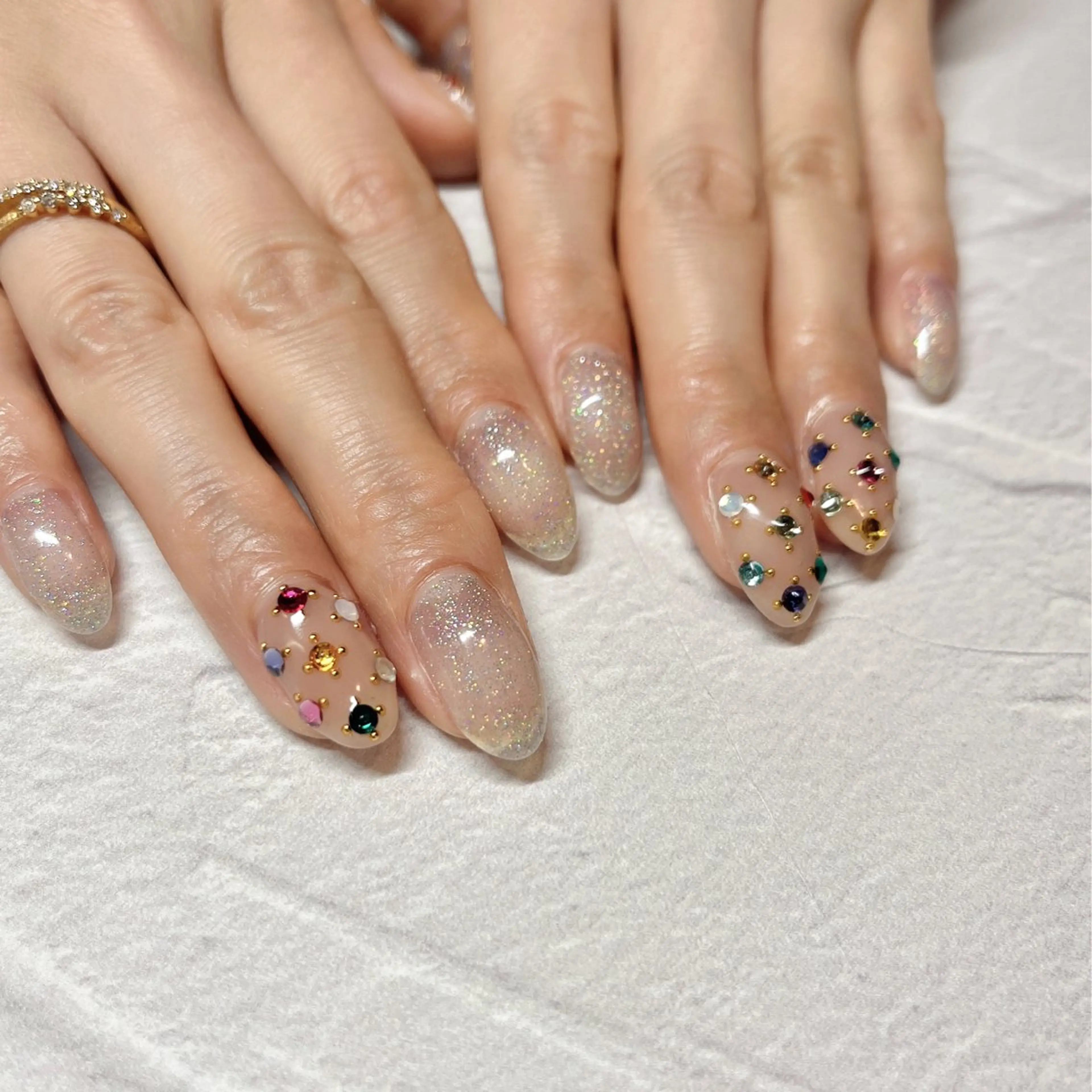 ネイル ハンドネイル li___nail 31のネイルデザイン