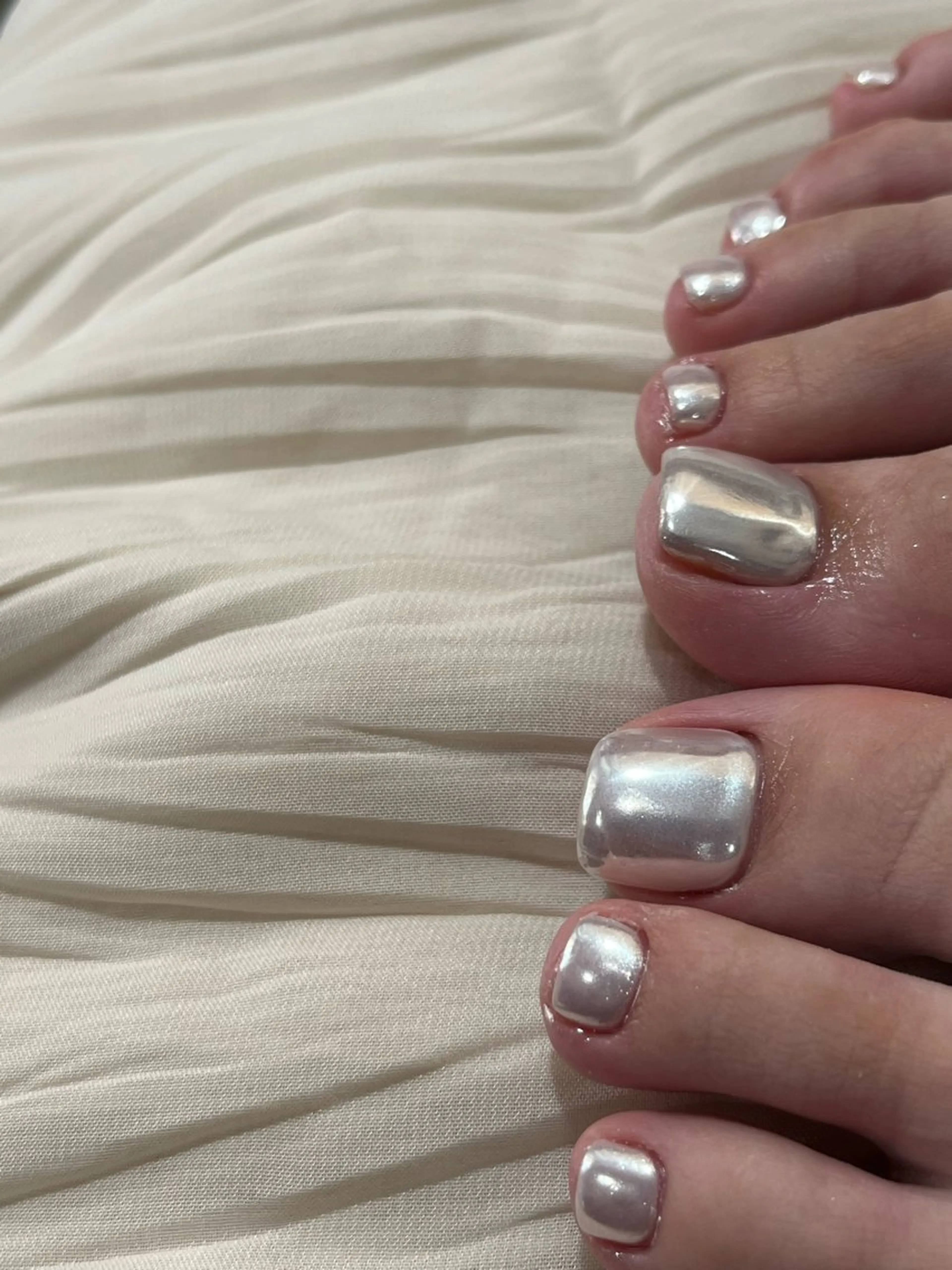 ネイル ミラーネイル フットネイル repos所属・repos 金山ネイルサロンのネイルデザイン