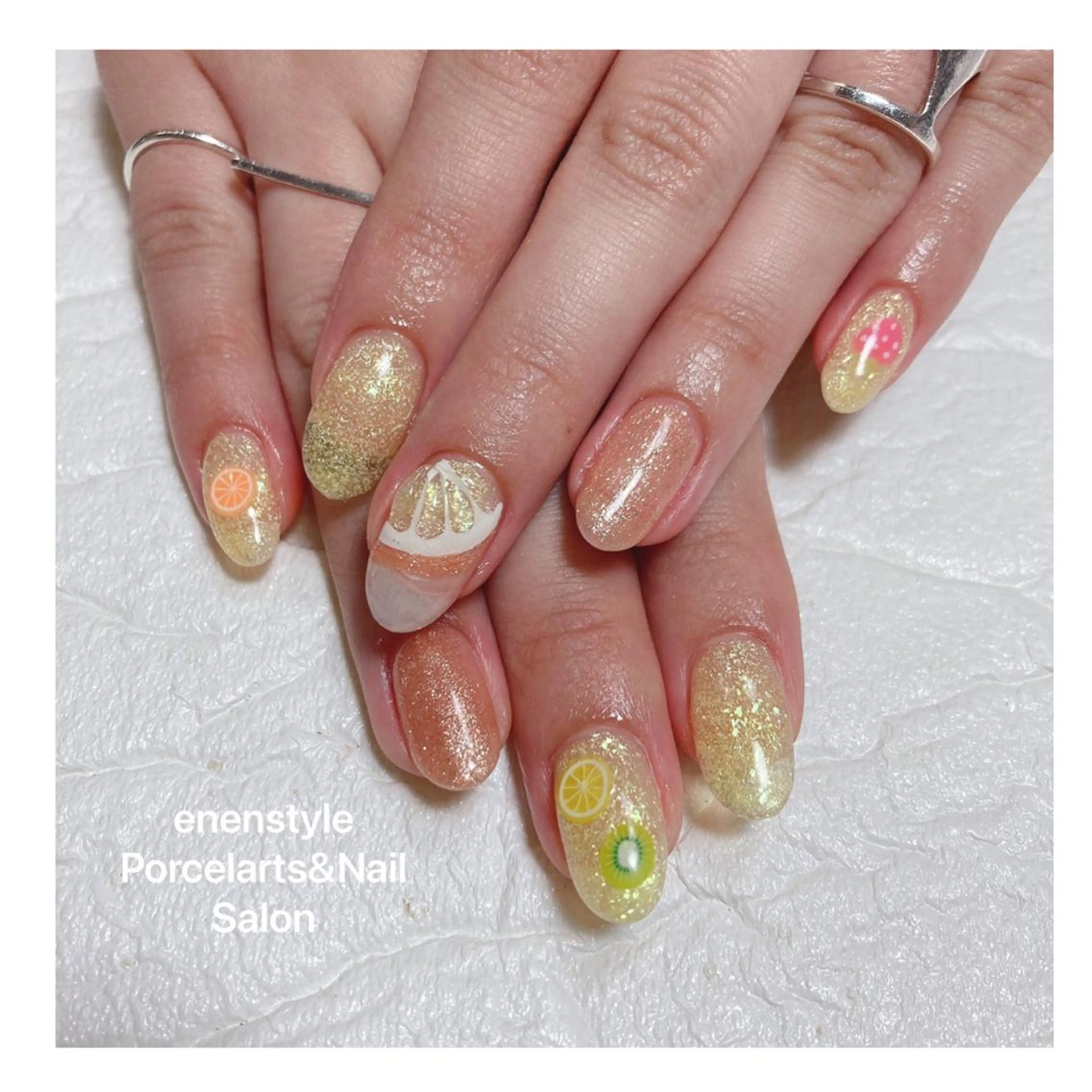 ミディアム ネイル ハンドネイル 👑enen style👑のネイルデザイン