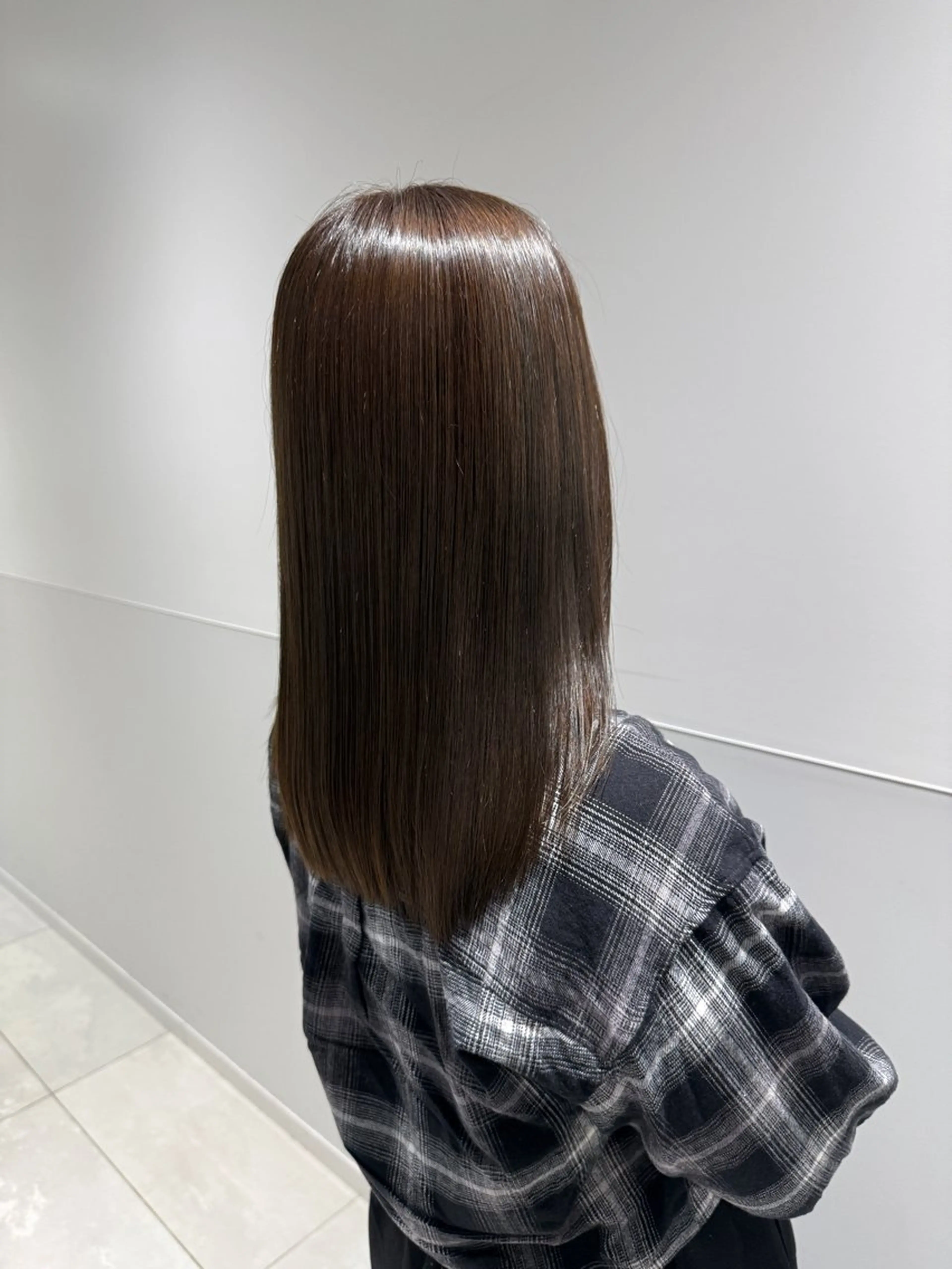 セミロング アッシュ カット ヘアカラー トリートメント 💎透明感カラー💎 ナチュラルテイストのヘアスタイル