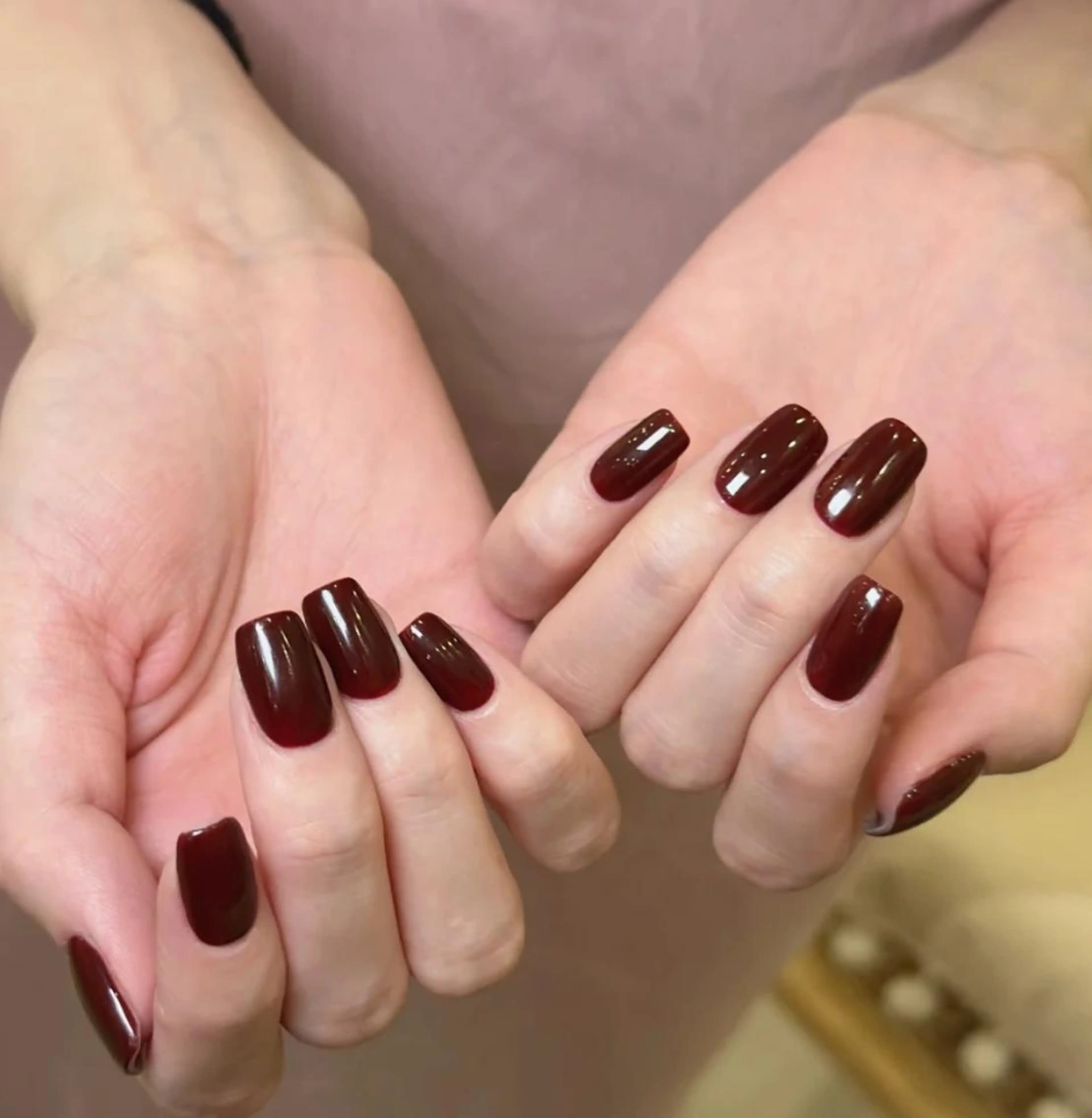 ネイル ラメ(グリッター) ラメグラデーション ワンカラーネイル Queens PUPUのネイルデザイン