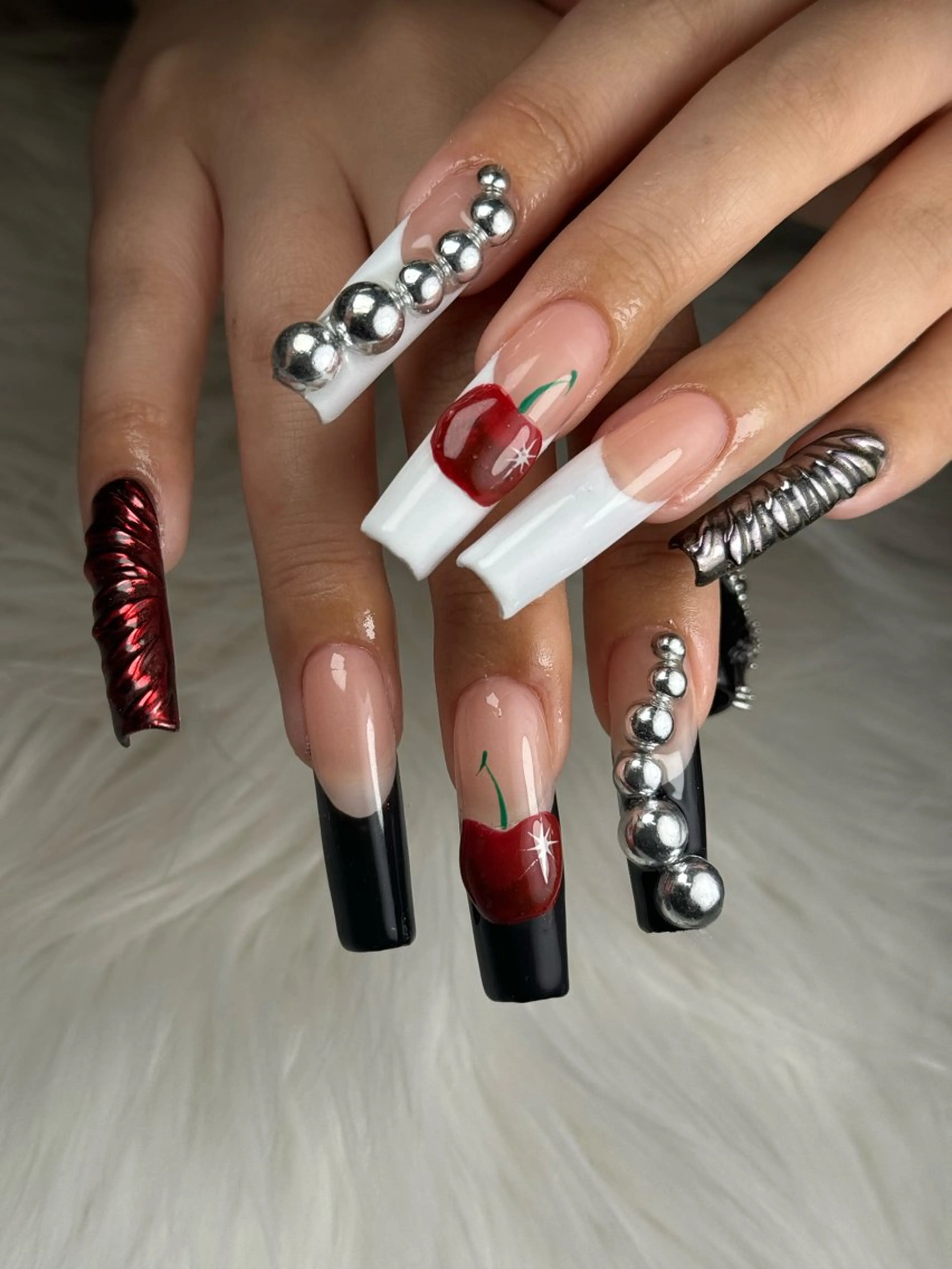 ネイル Nail Salon L'arc所属・💊大阪/心斎橋 moni🧠のネイルデザイン