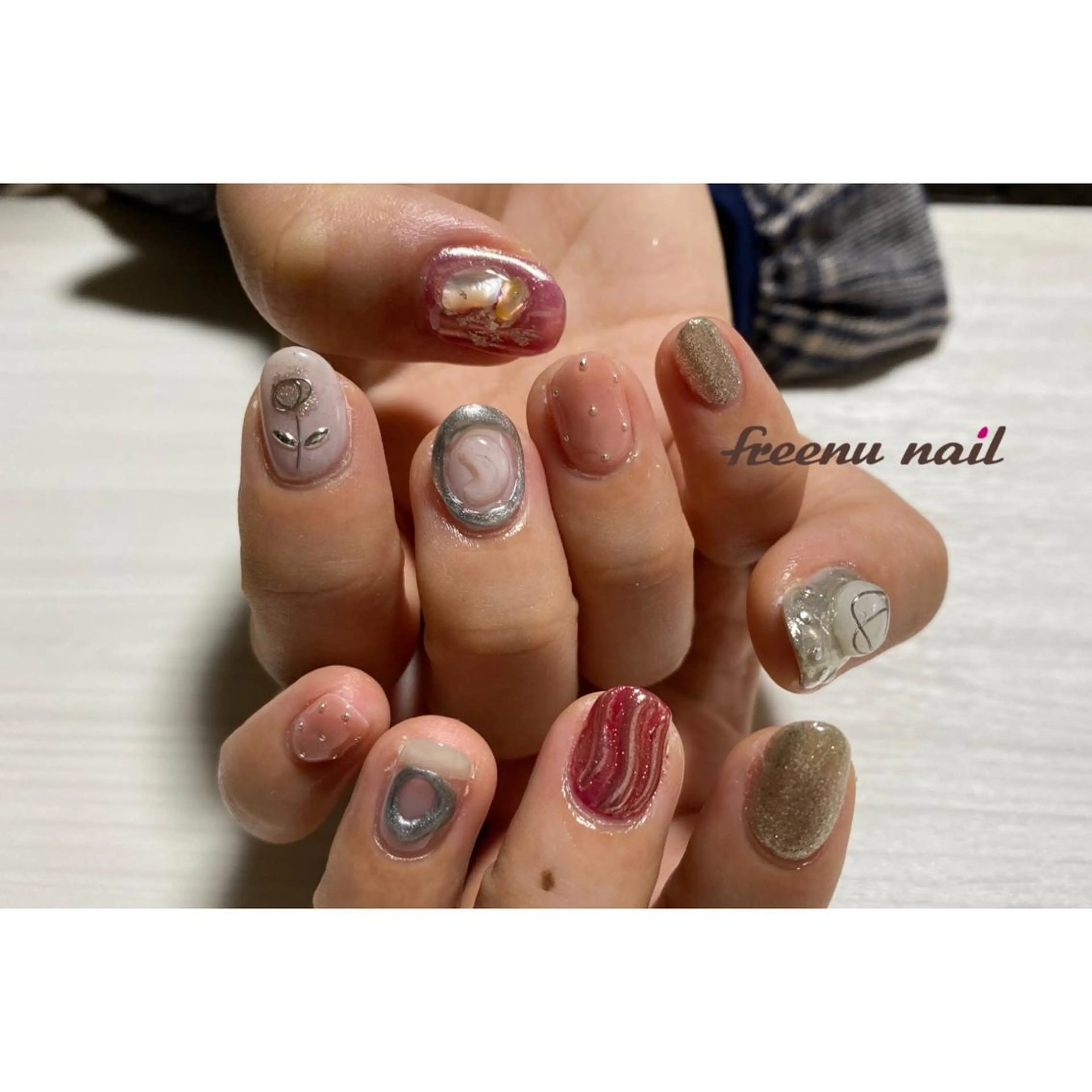 ネイル freenu nail【24H】のネイルデザイン
