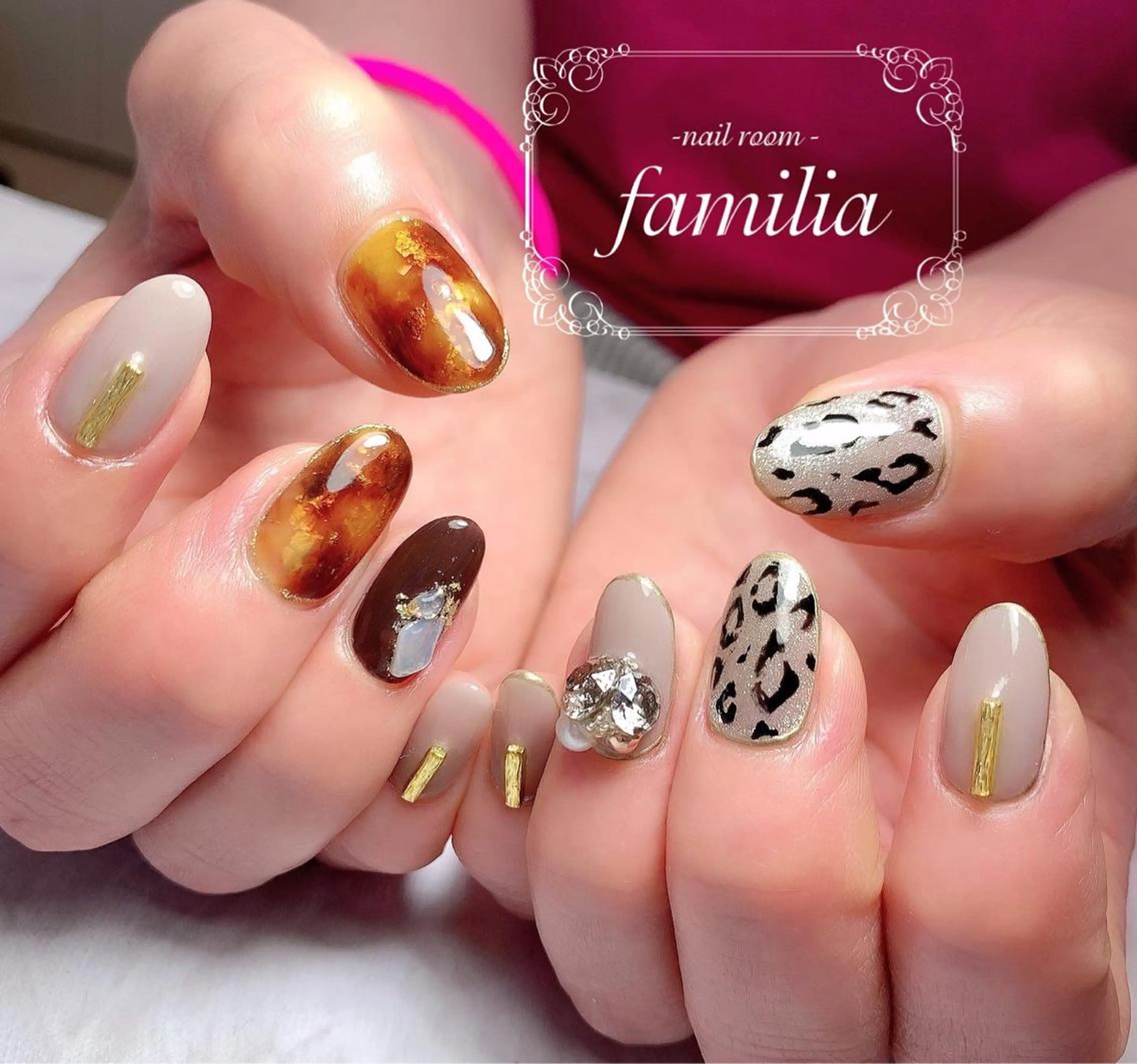 ネイル ハンドネイル -nailroom- familiaのネイルデザイン
