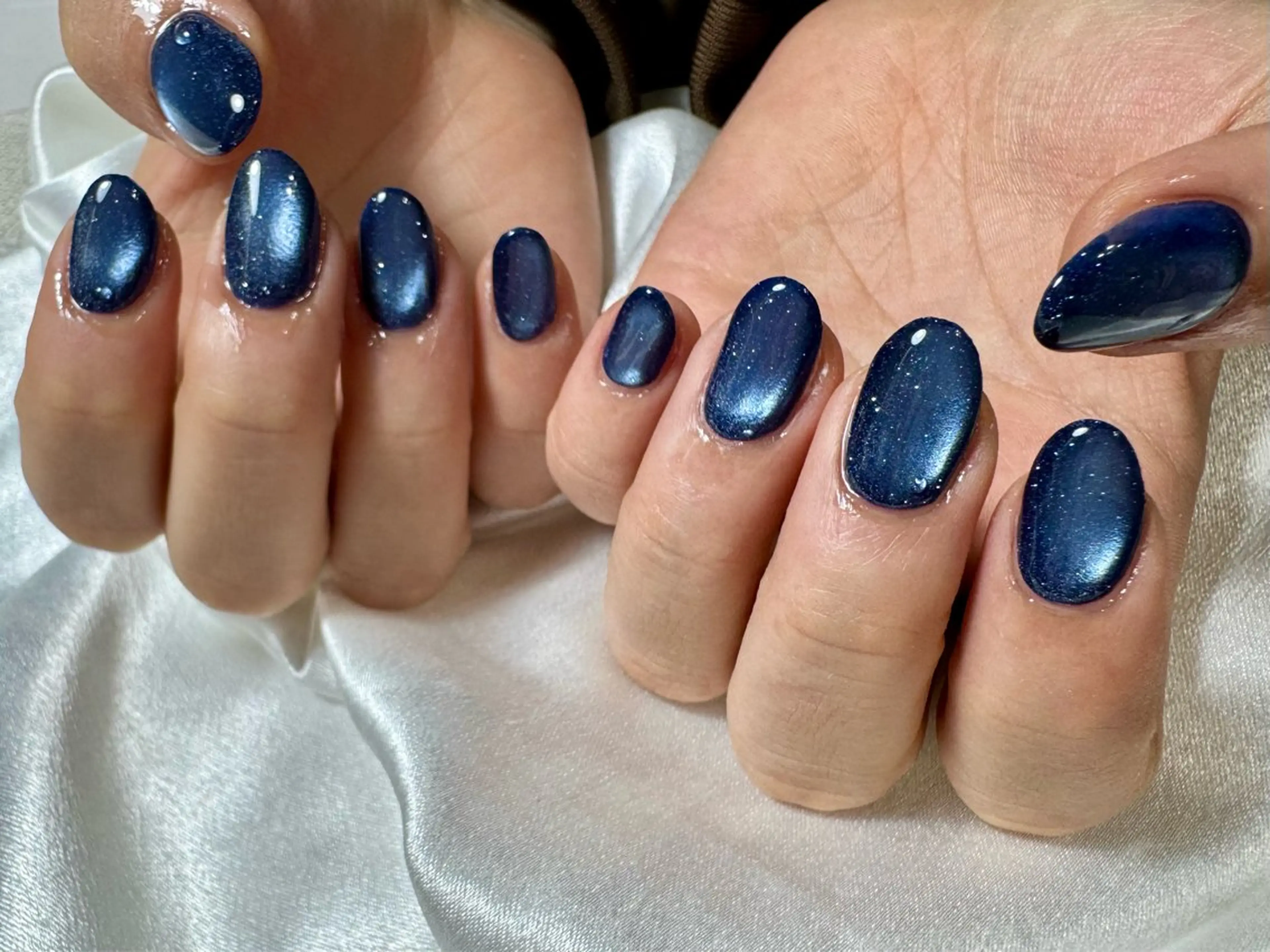 ネイル オーロラネイル 桜ネイル フラッシュネイル フラッシュマグ フラワーネイル ハンドネイル kikinail 溝の口のネイルデザイン