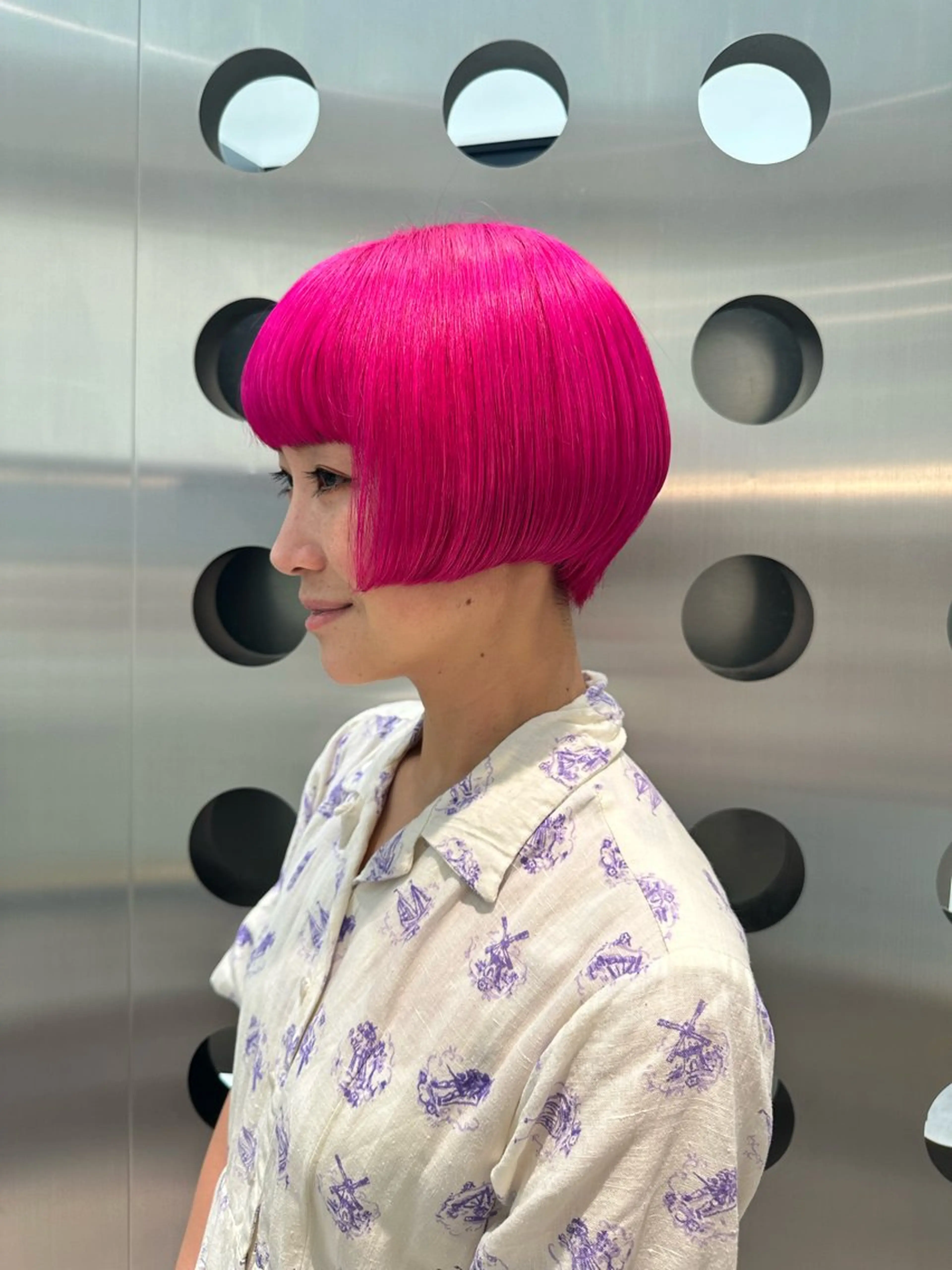 ショート カラー ブリーチ ピンクカラー ヘアカラー 北村 岳久翔のヘアスタイル