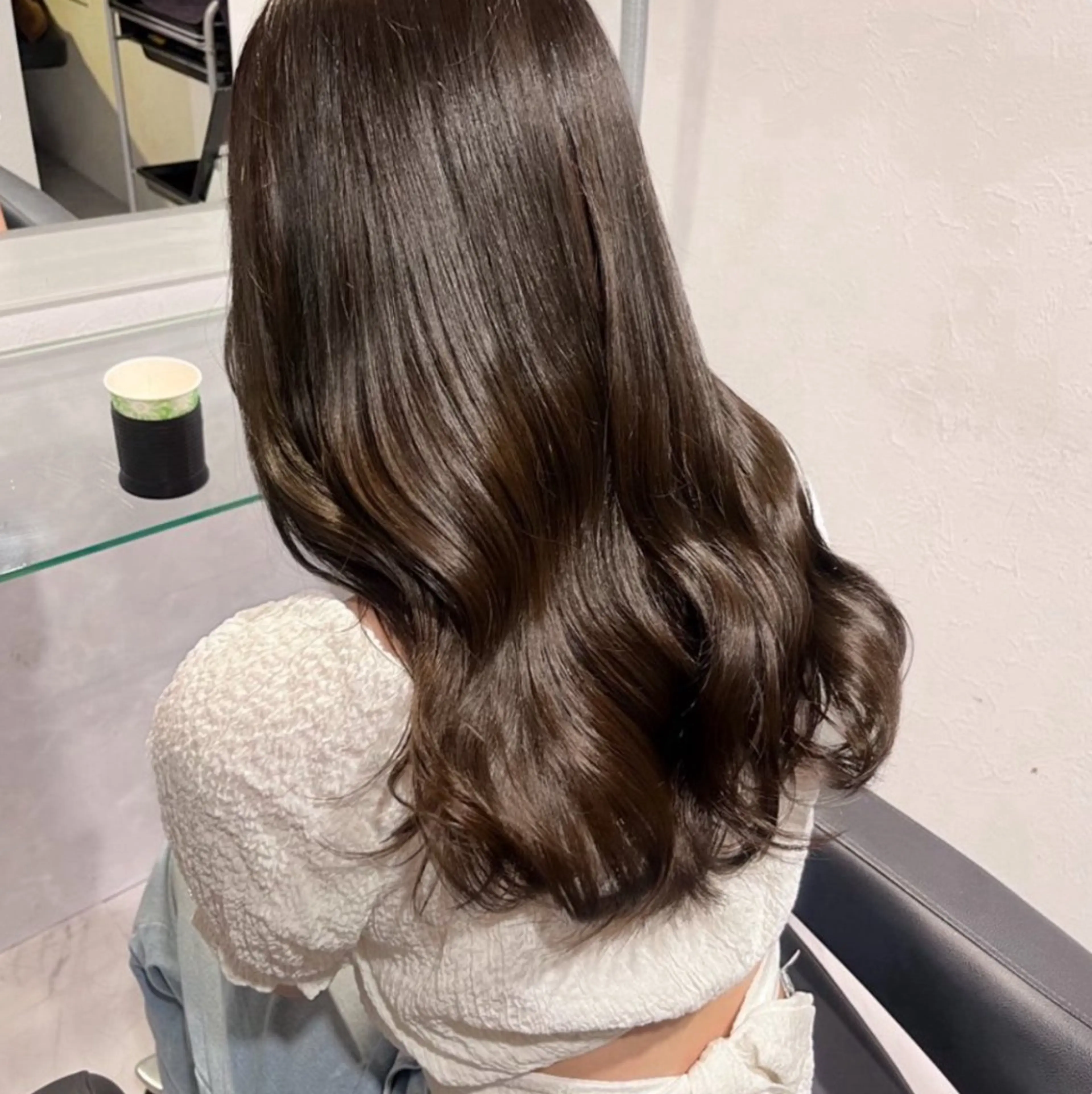 ロング カラー 🫧うる艶トレンド 🫧透明感カラーのヘアスタイル