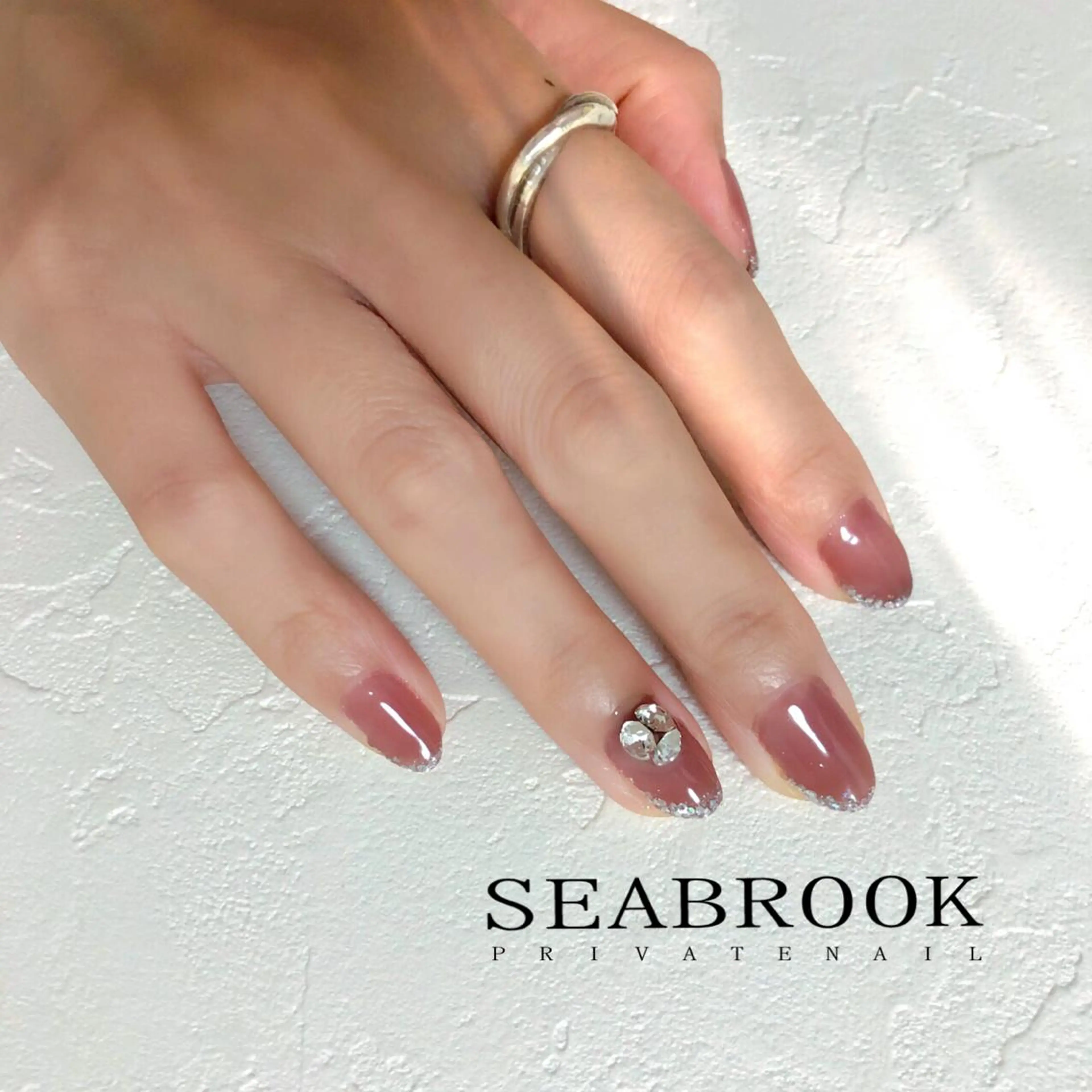 ネイル 鈴木 奈穂子のネイルデザイン