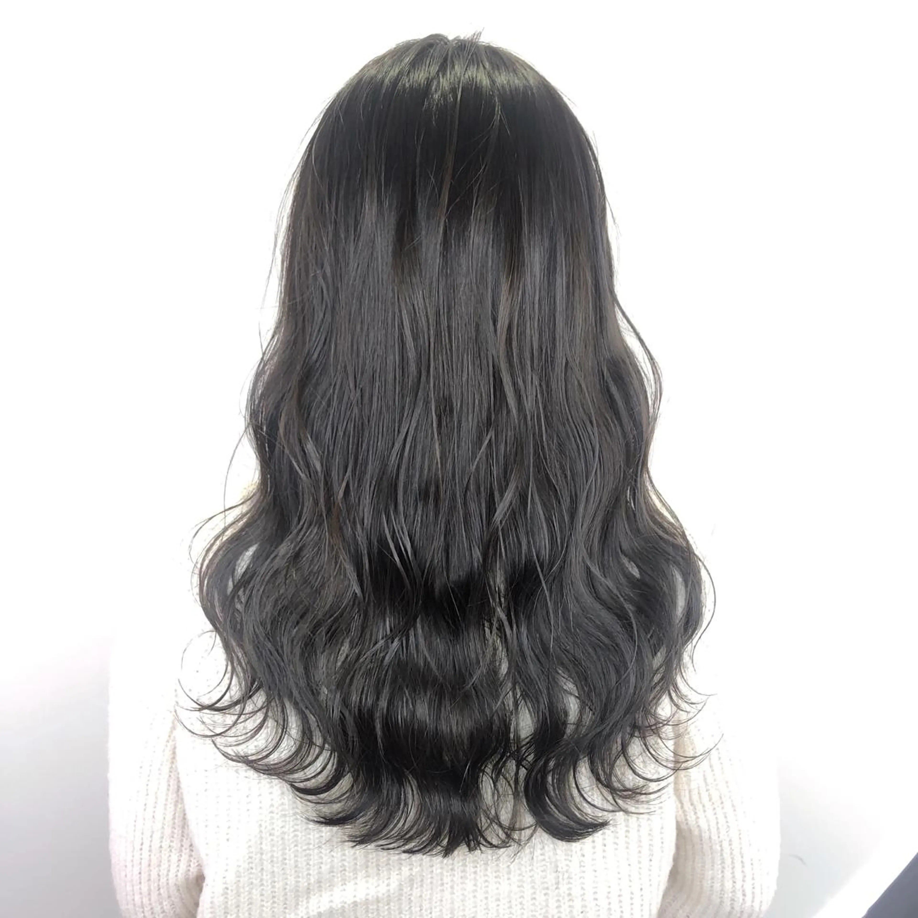 セミロング カラー ヘアカラー トリートメント 関 京磨のヘアスタイル