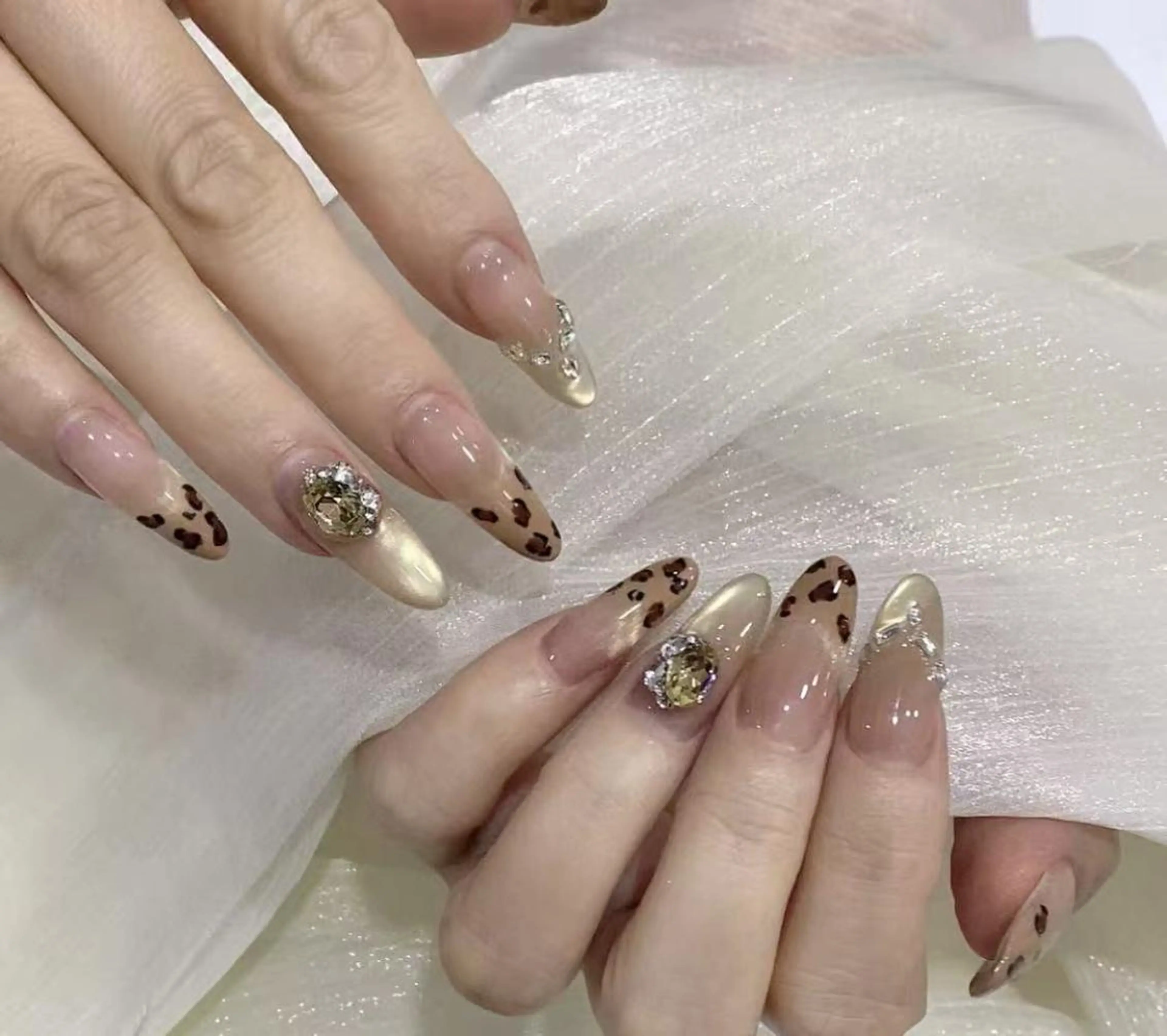 ネイル ハンドネイル 🎀 NaNa_nailのネイルデザイン