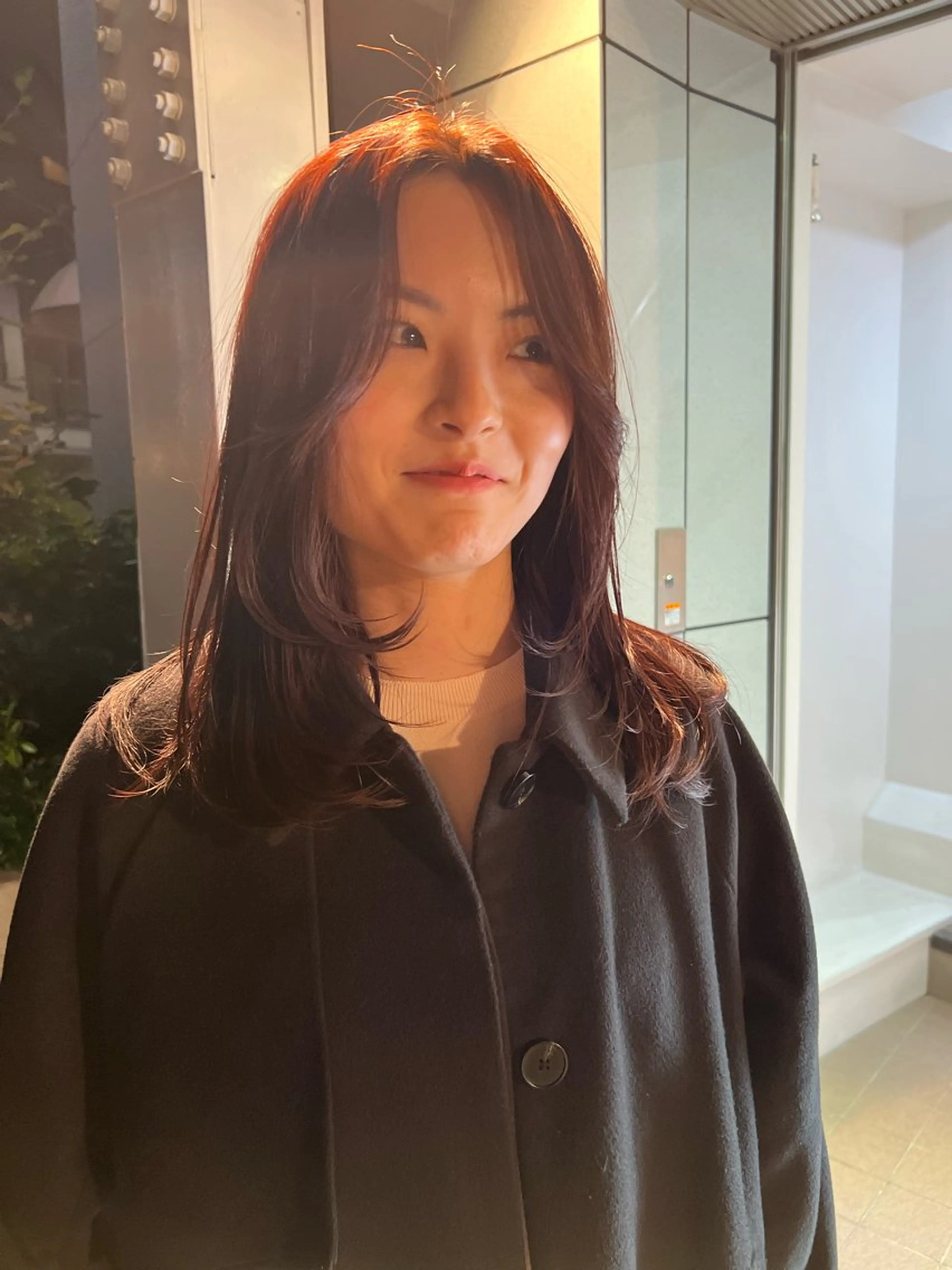 ロング カラー パーマ ロングレイヤー くびれヘア 顔まわりレイヤー 韓国風ヘア くびれレイヤー ショートヘア原宿 fifth コシのヘアスタイル