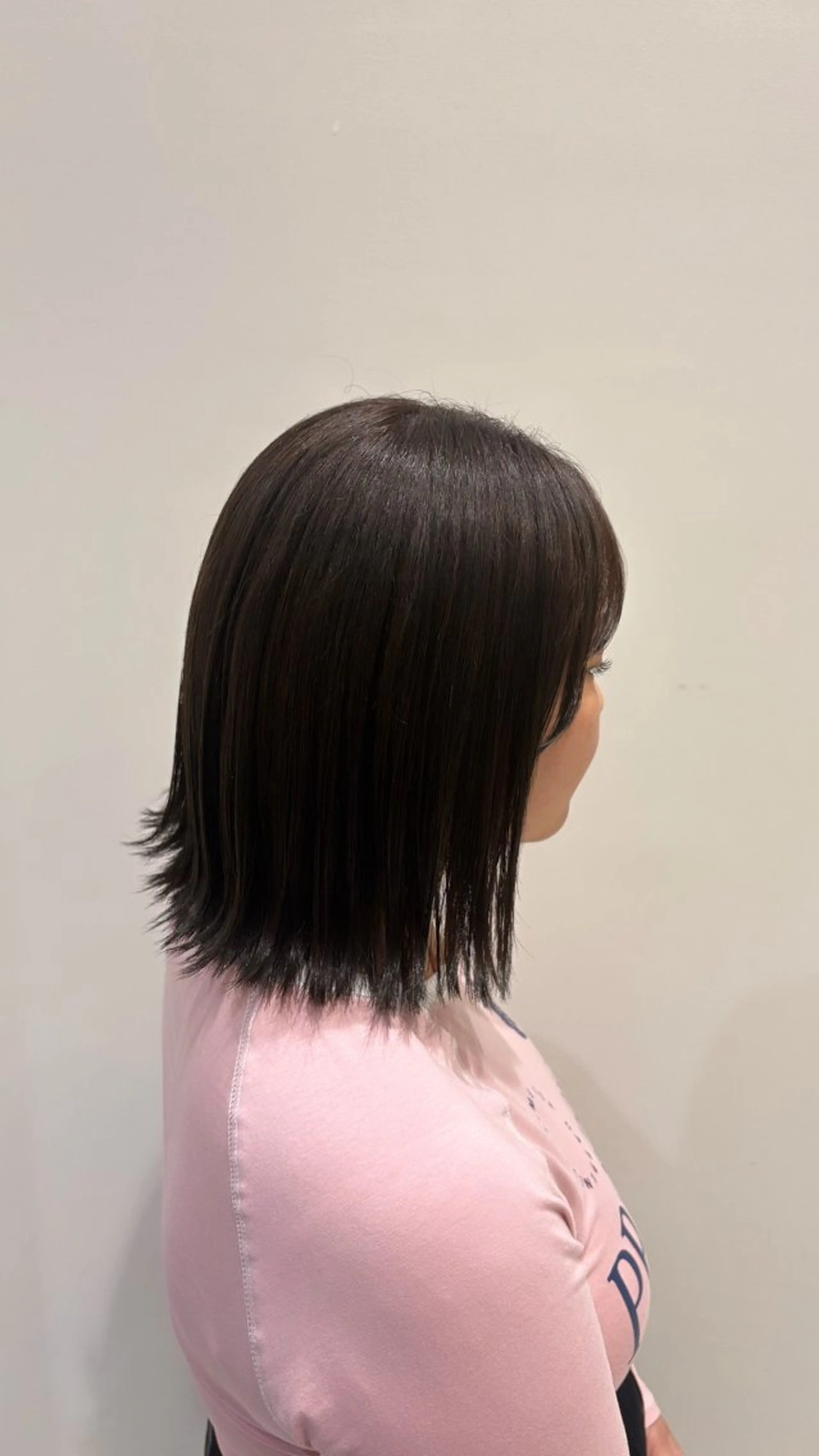 ショート カラー グレージュ 🖤yumi🖤🎀 透明感カラー韓国ヘアのヘアスタイル