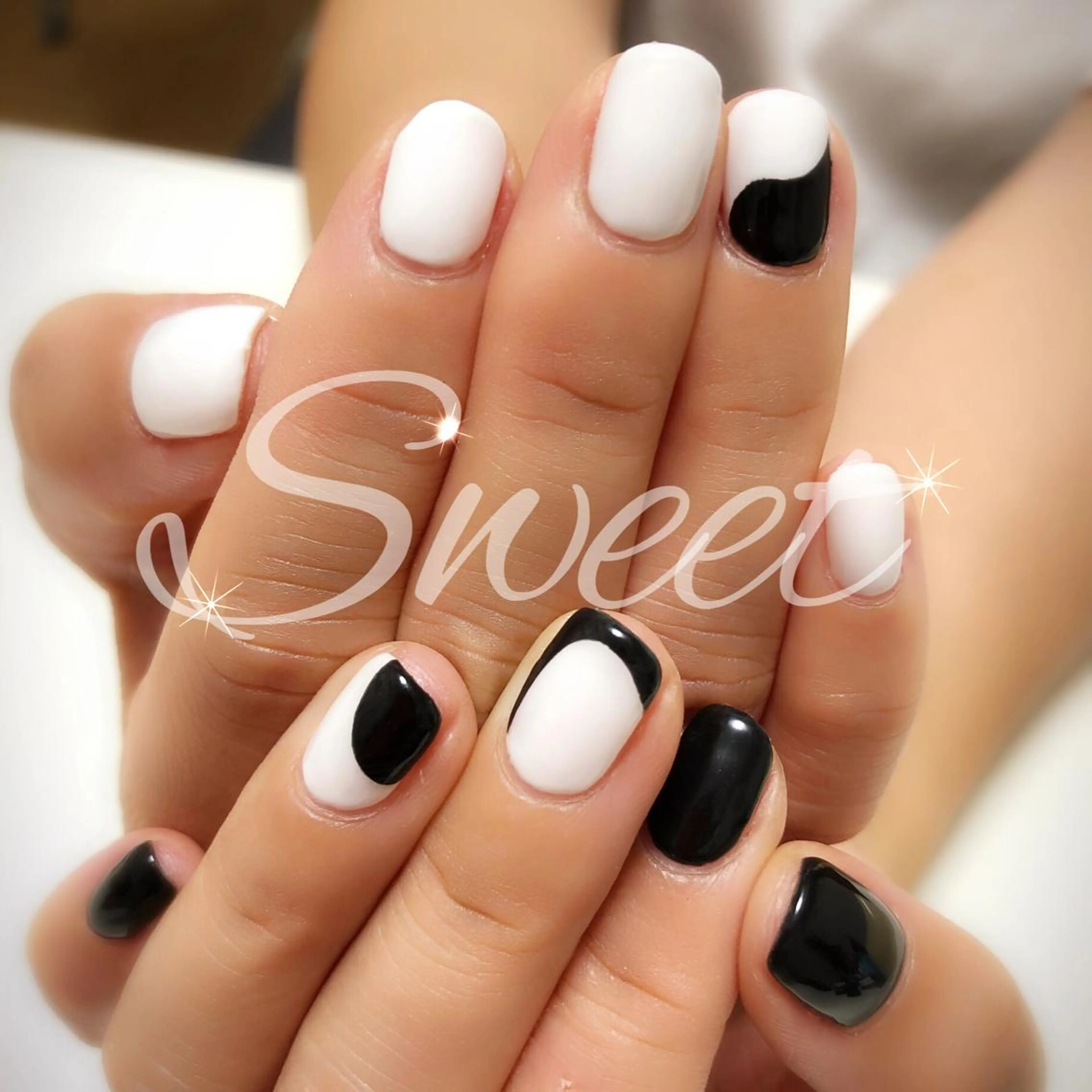 ネイル sweet 仲野陽子のネイルデザイン