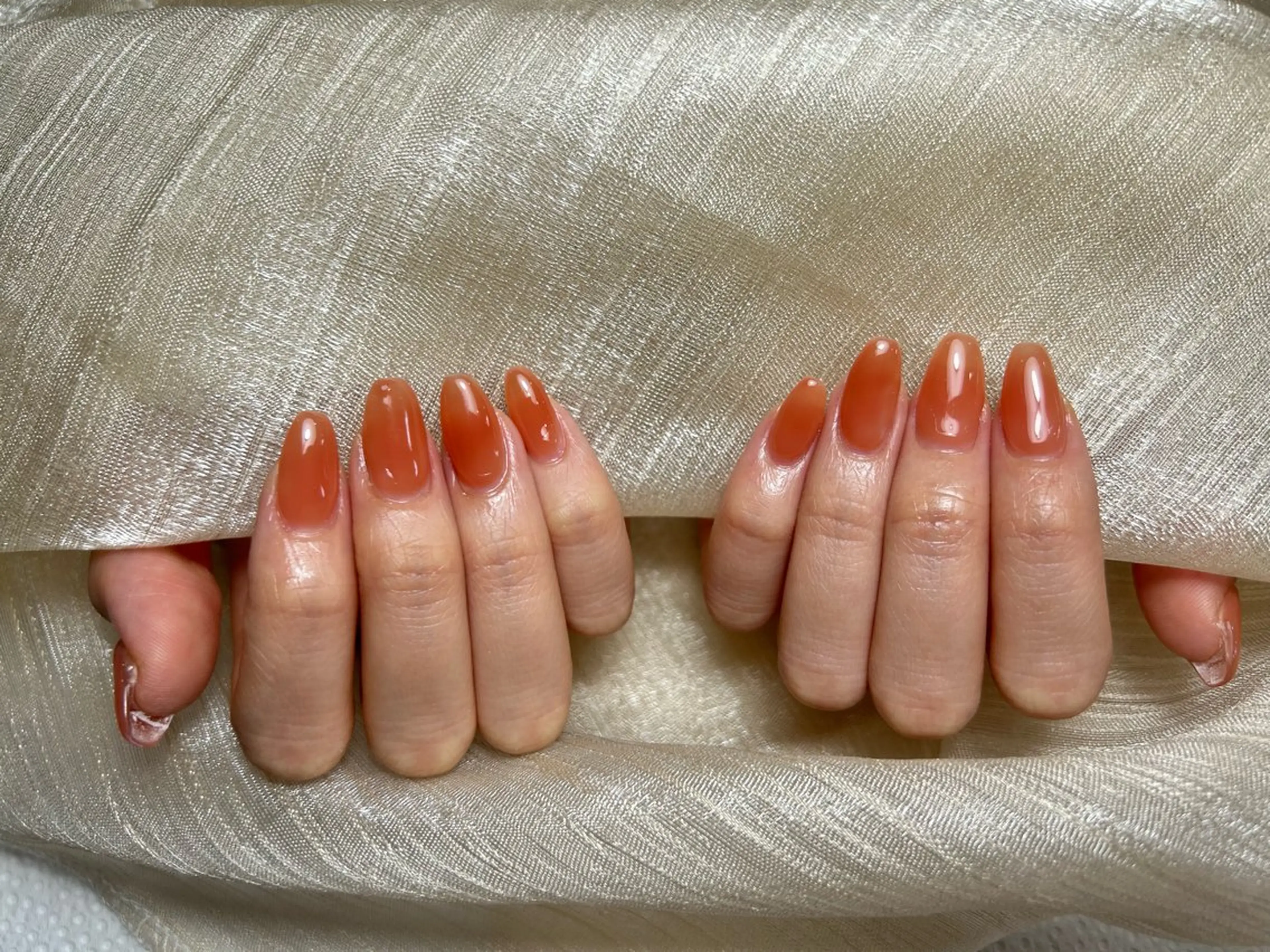 ネイル ハンドネイル ハンドケア モナ& ナナのネイルデザイン