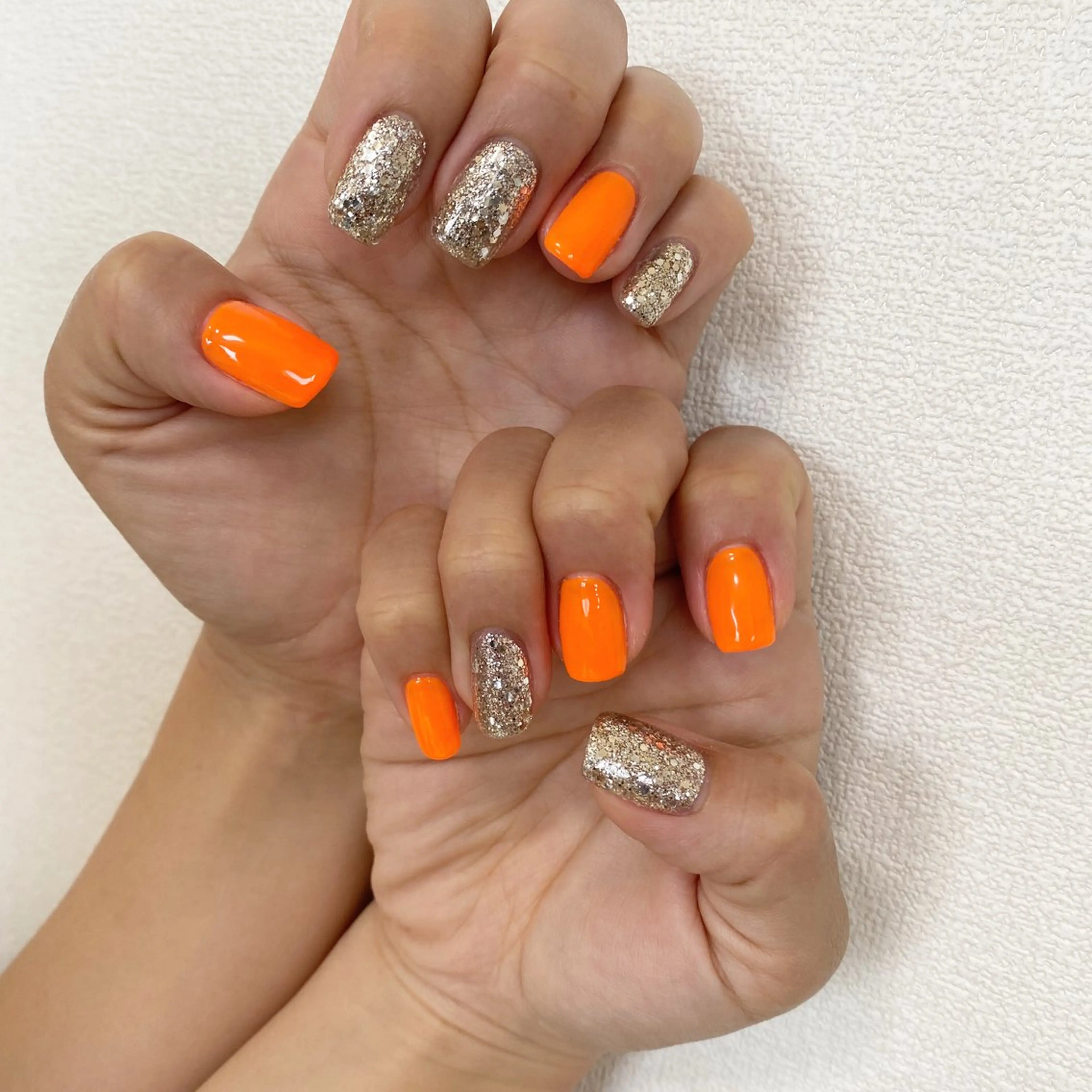 ネイル オレンジ ハンドネイル 自宅サロン FeelFreeのマツエク・マツパデザイン