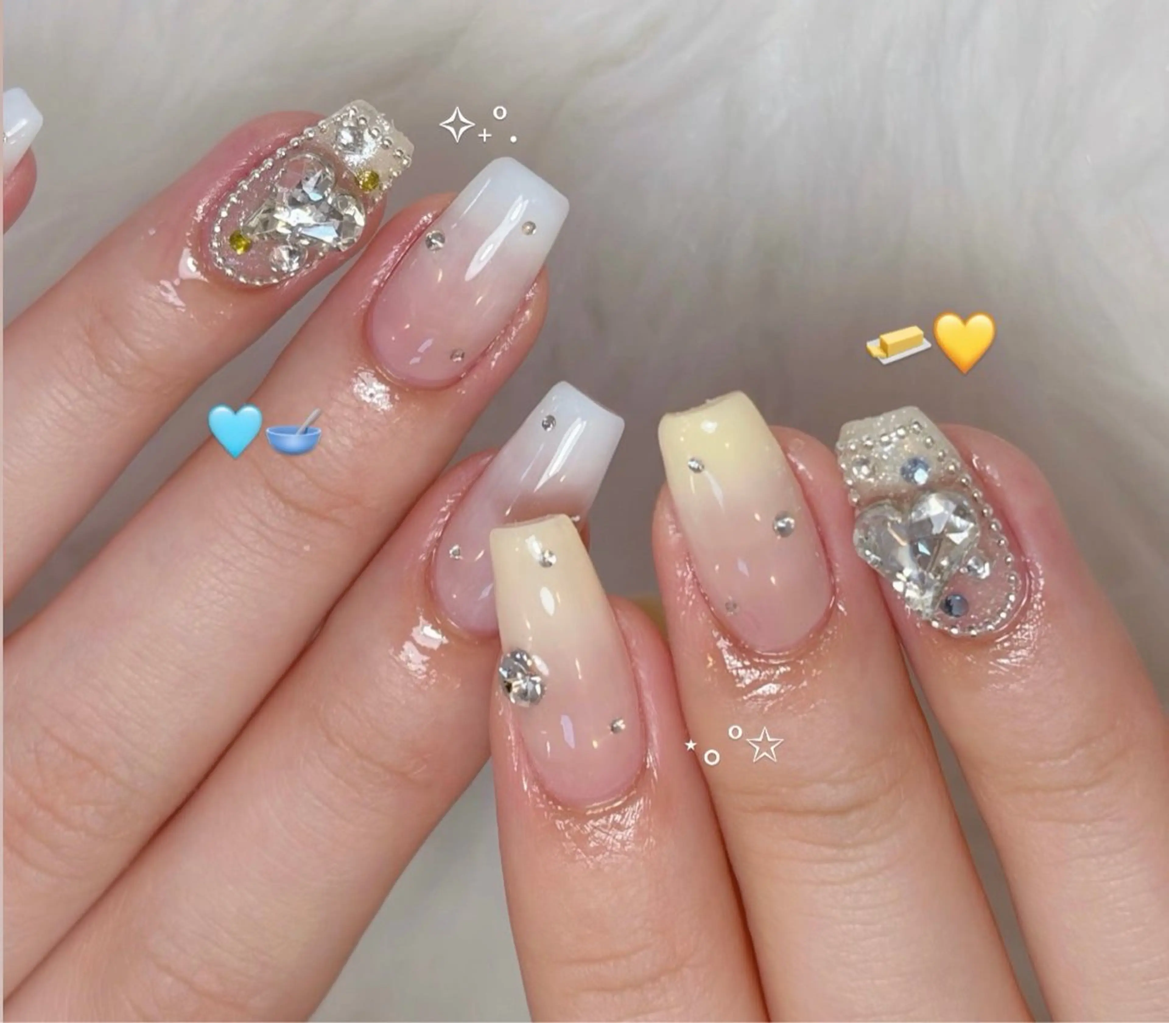 ネイル ハンドネイル 佐藤 来夢のネイルデザイン