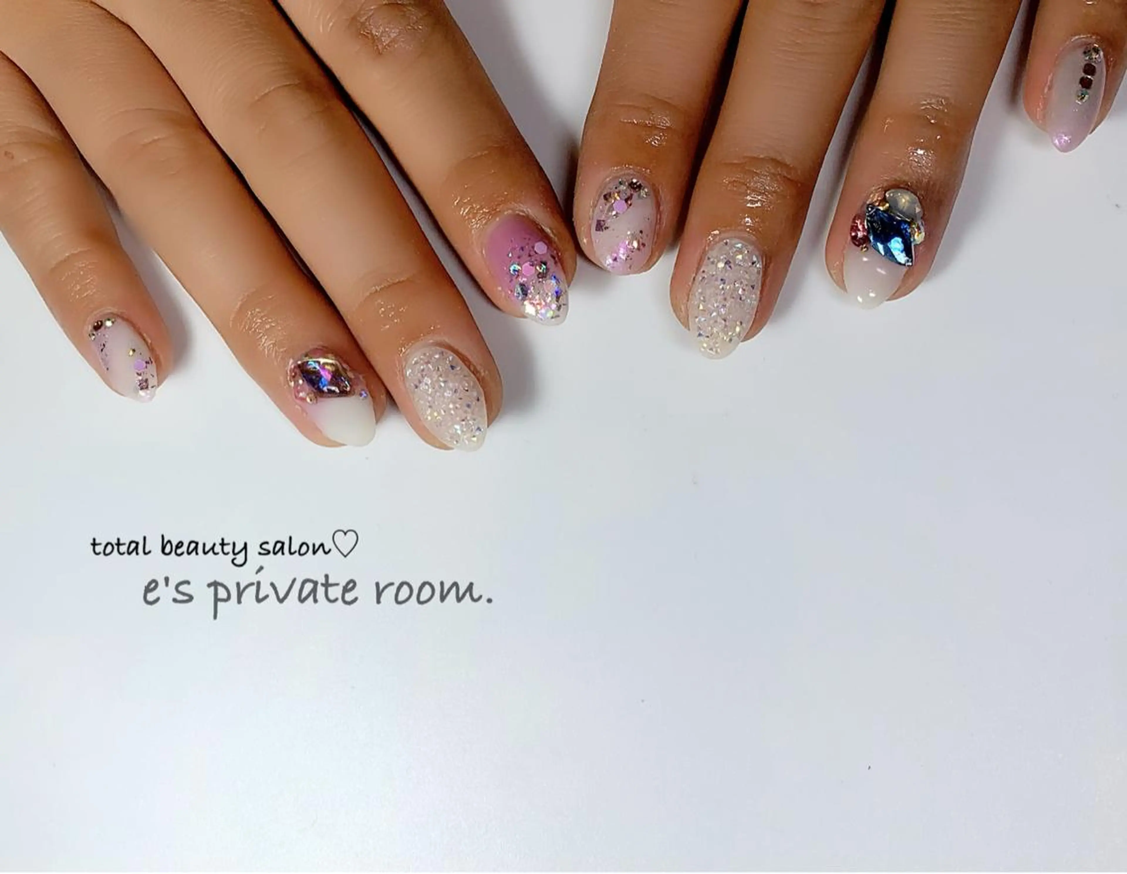 ネイル LAVISH nail salonのネイルデザイン