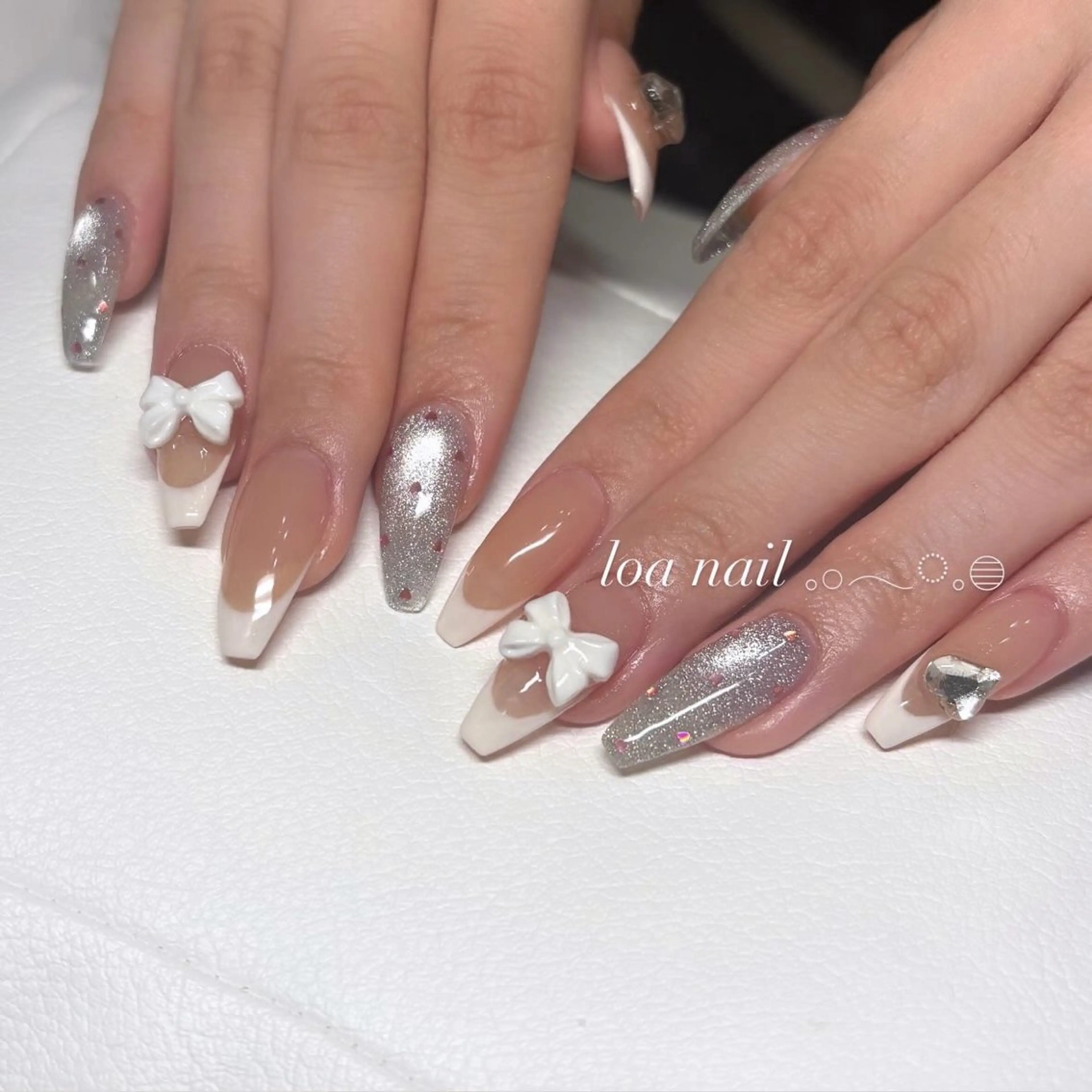 ネイル ハンドネイル loa nailのネイルデザイン