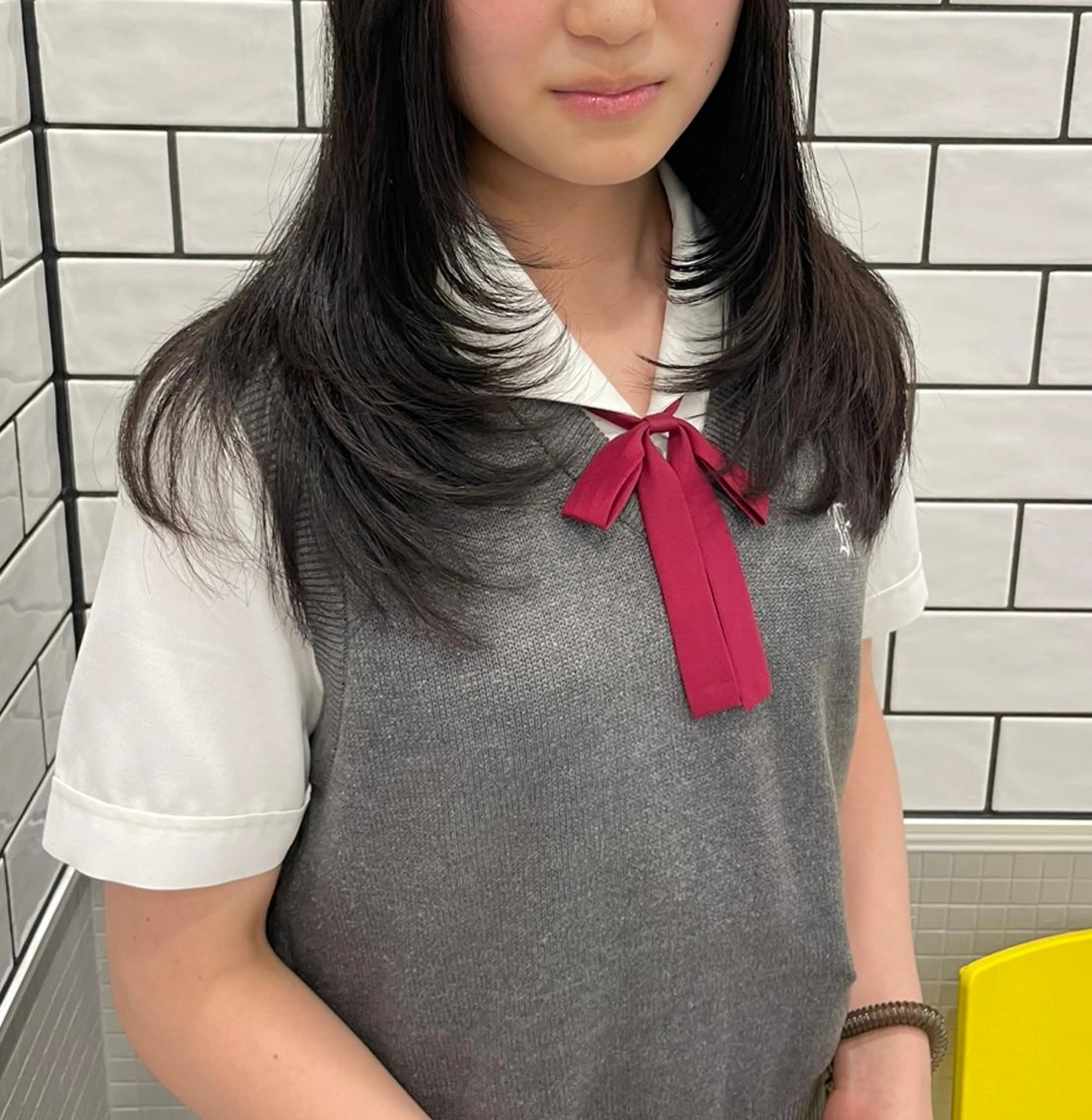 ロング MIFA レイヤー／パーマのヘアスタイル