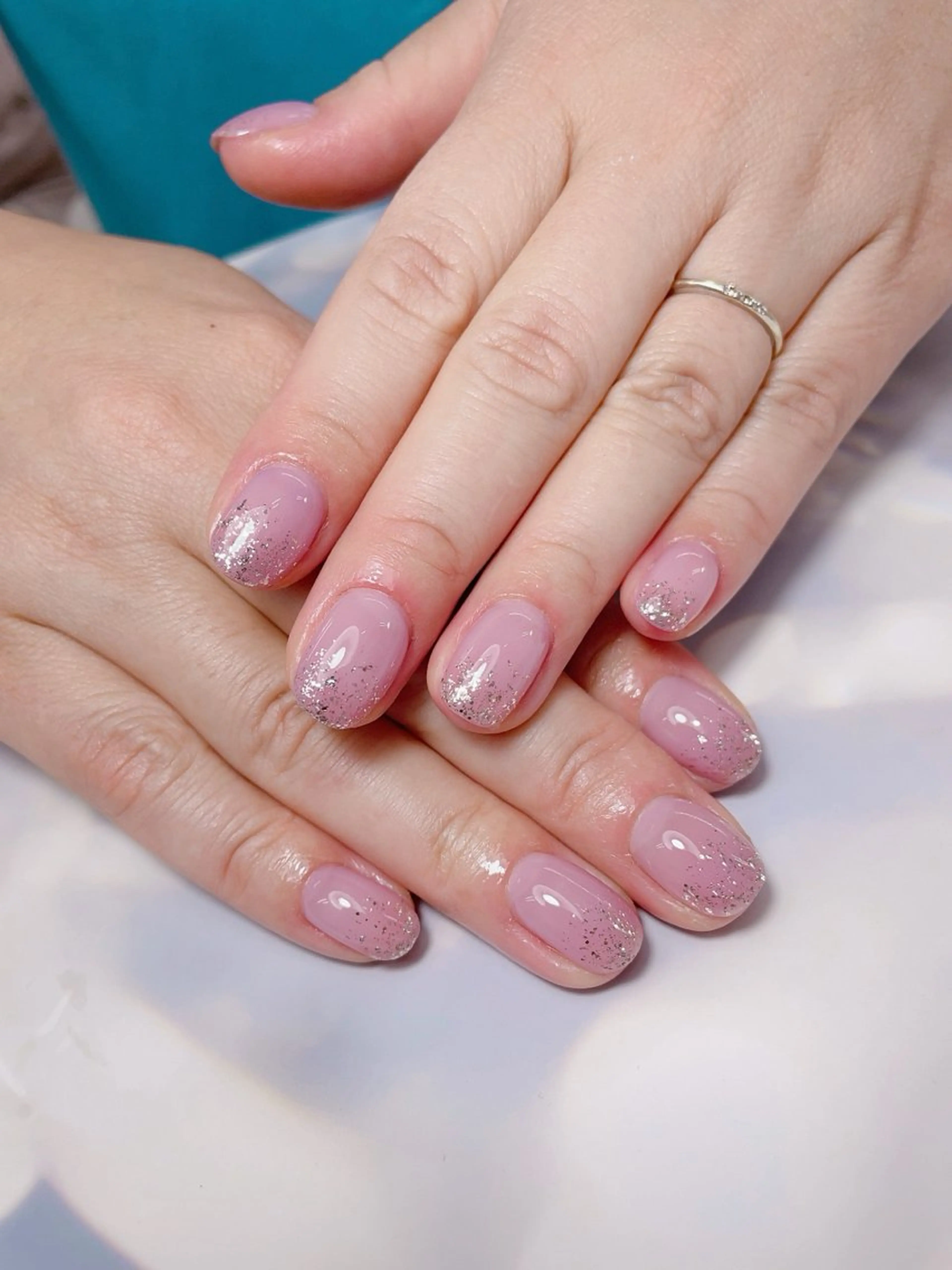 ネイル ラメ(グリッター) ワンカラーネイル Nail Salon Pikarin🌙のネイルデザイン
