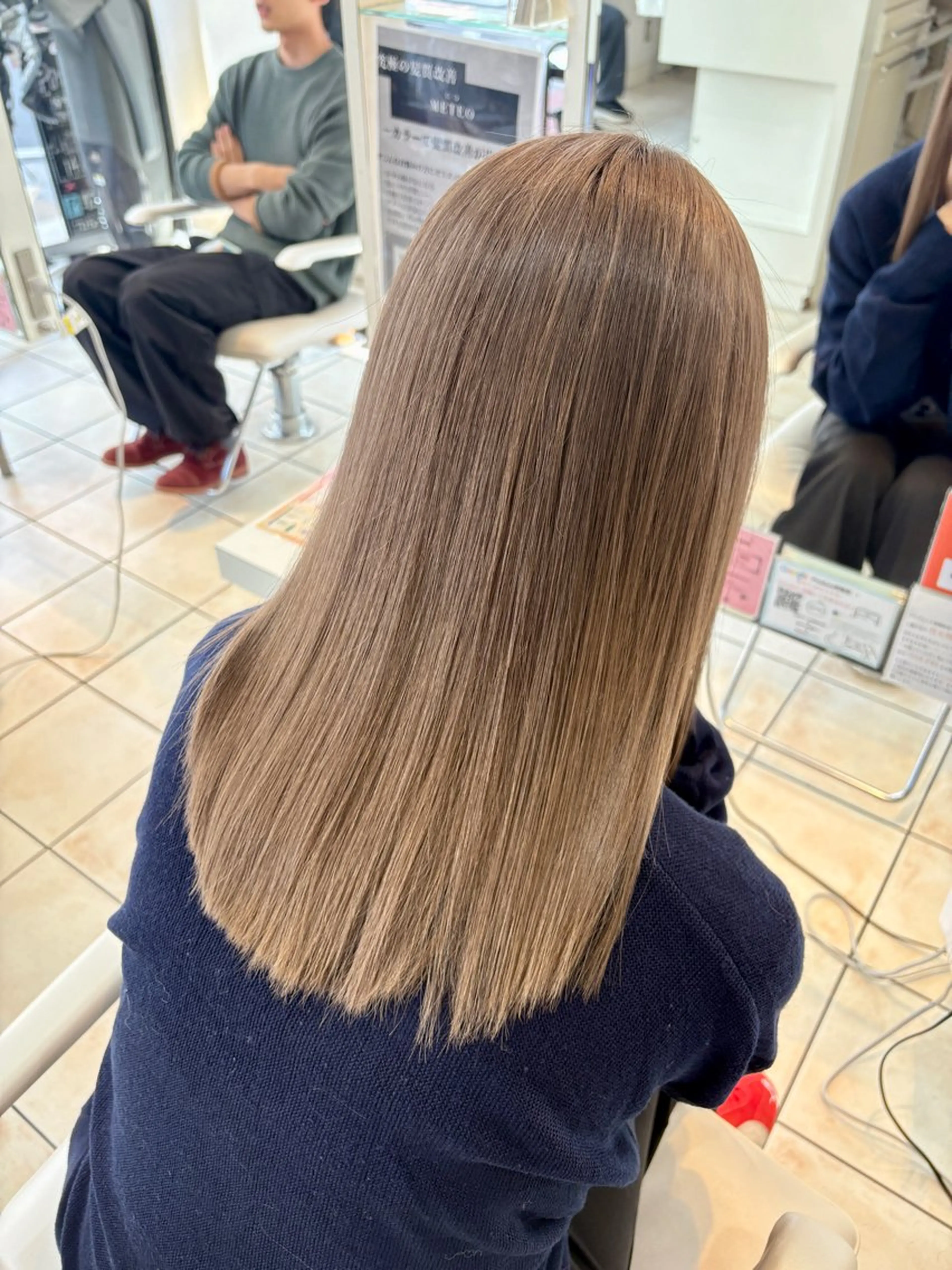 セミロング カラー ブリーチ カット ヘアカラー ブリーチ/ヘアセット 【𝙍𝙞𝙣𝙤】のヘアスタイル