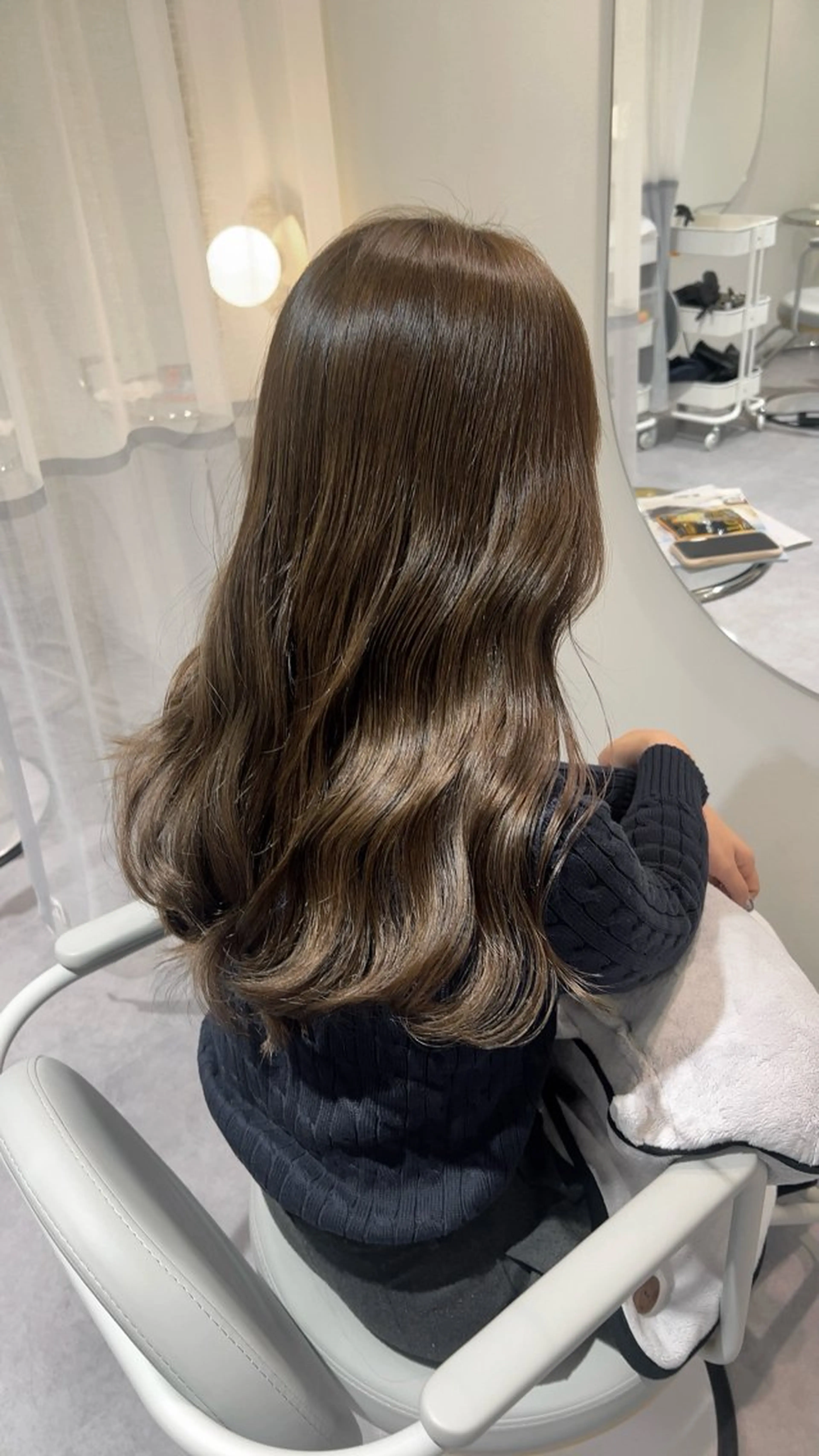 ロング カラー 近藤 若菜のヘアスタイル