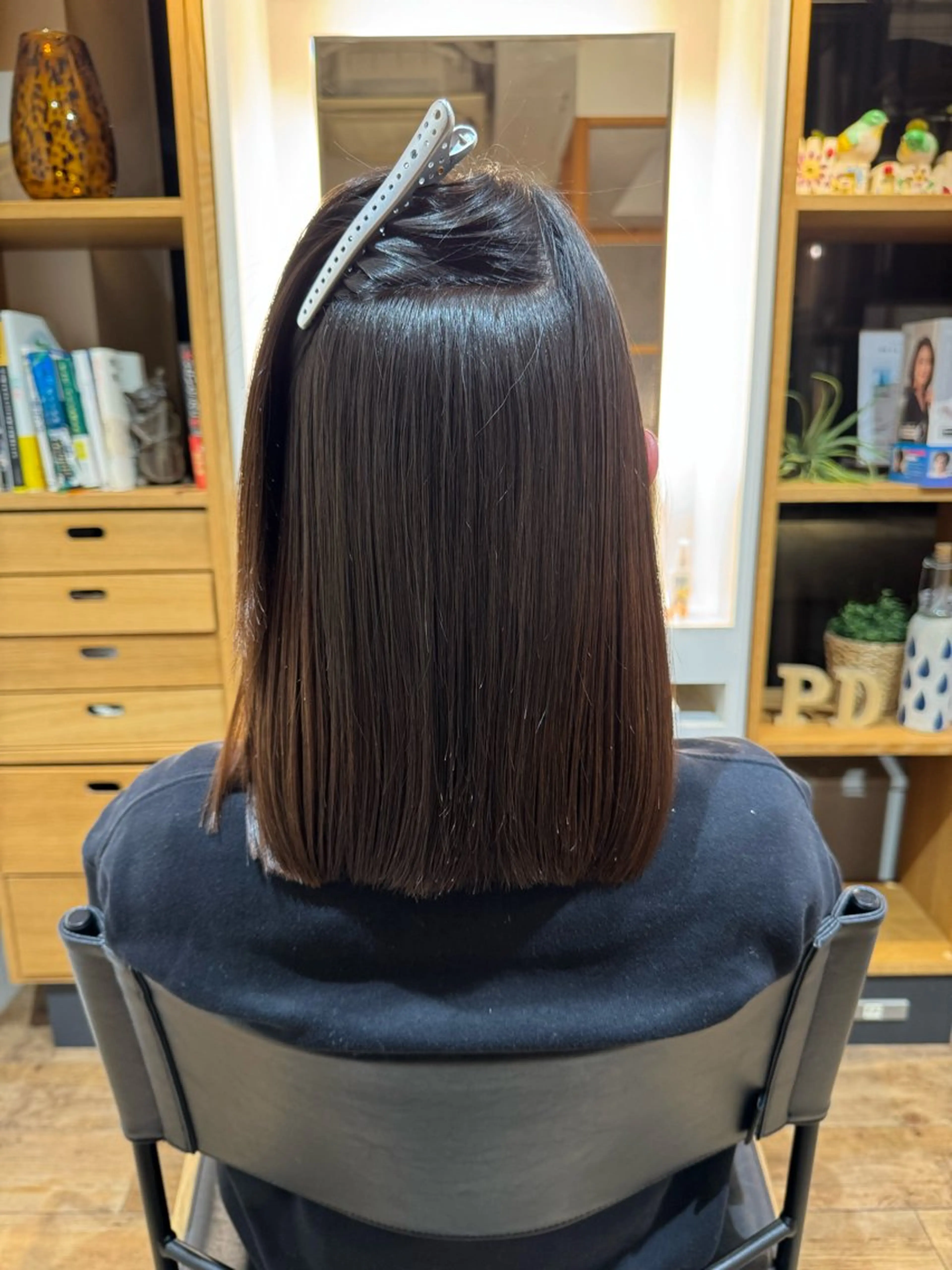 セミロング カット 縮毛矯正 トリートメント 美髪/髪質改善 川口凌弥のヘアスタイル