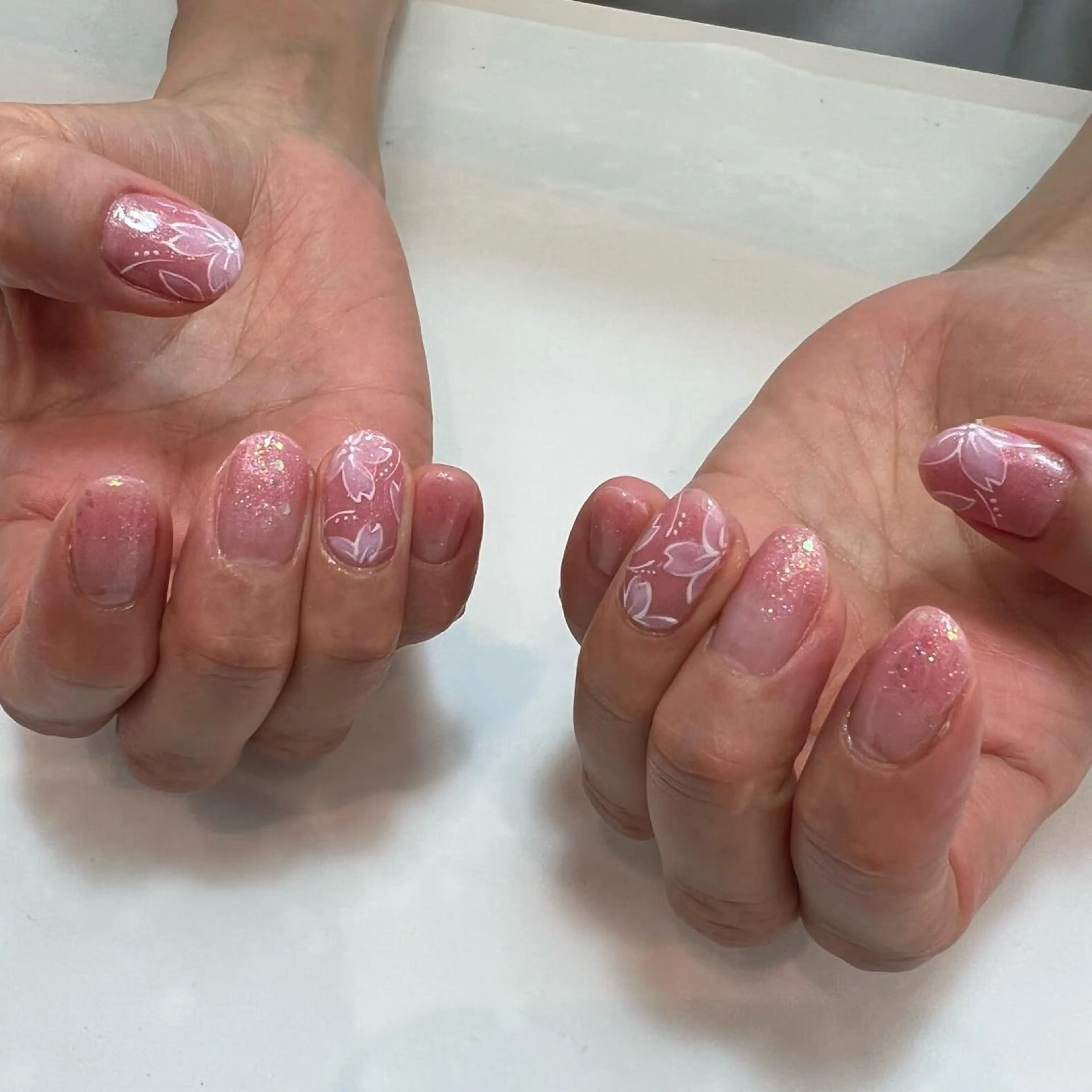 ネイル 桜ネイル ハンドネイル 北浦和minion YUKIのマツエク・マツパデザイン