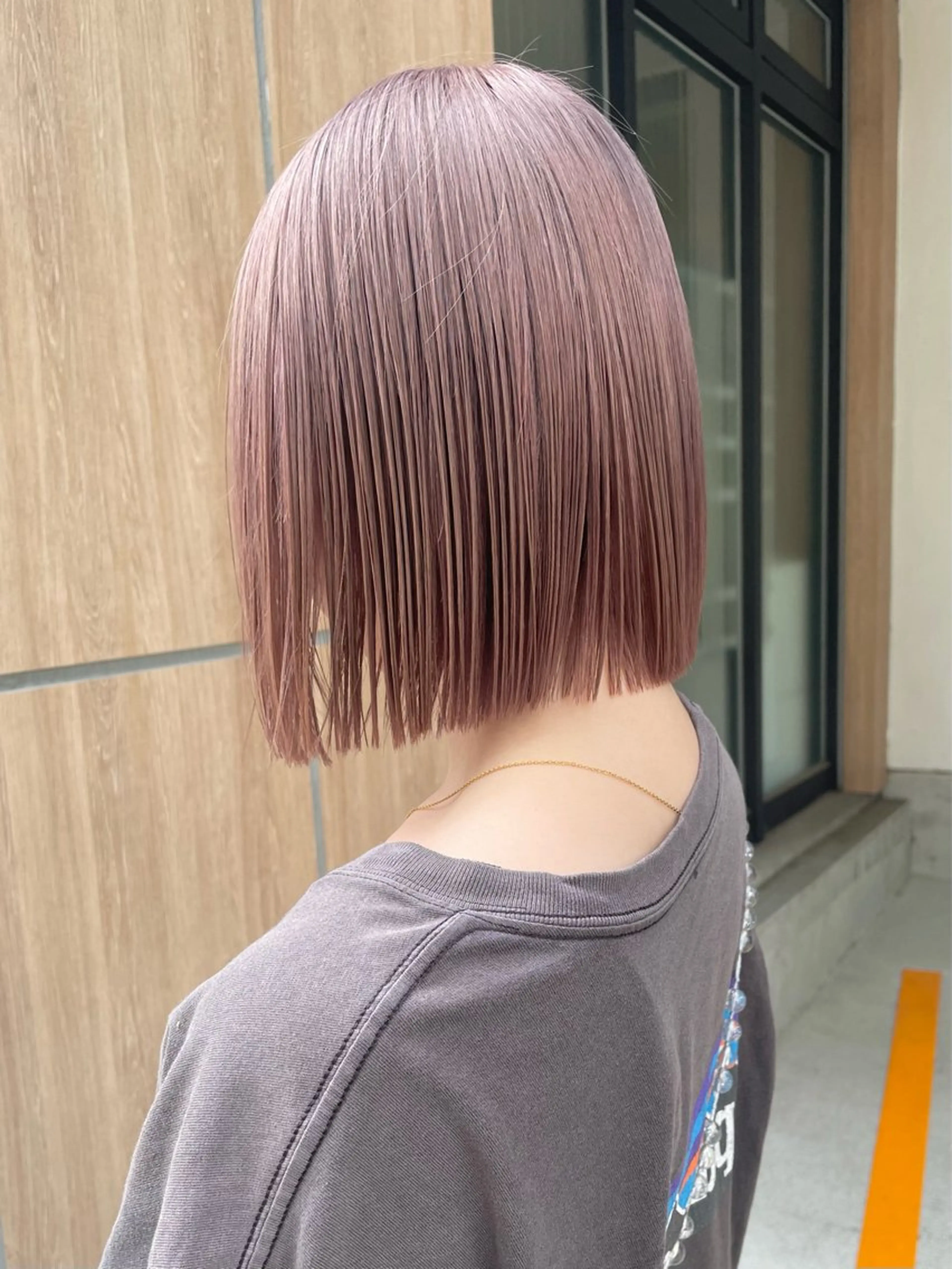 ショート ピンクラベンダー 佐藤 魁人のヘアスタイル