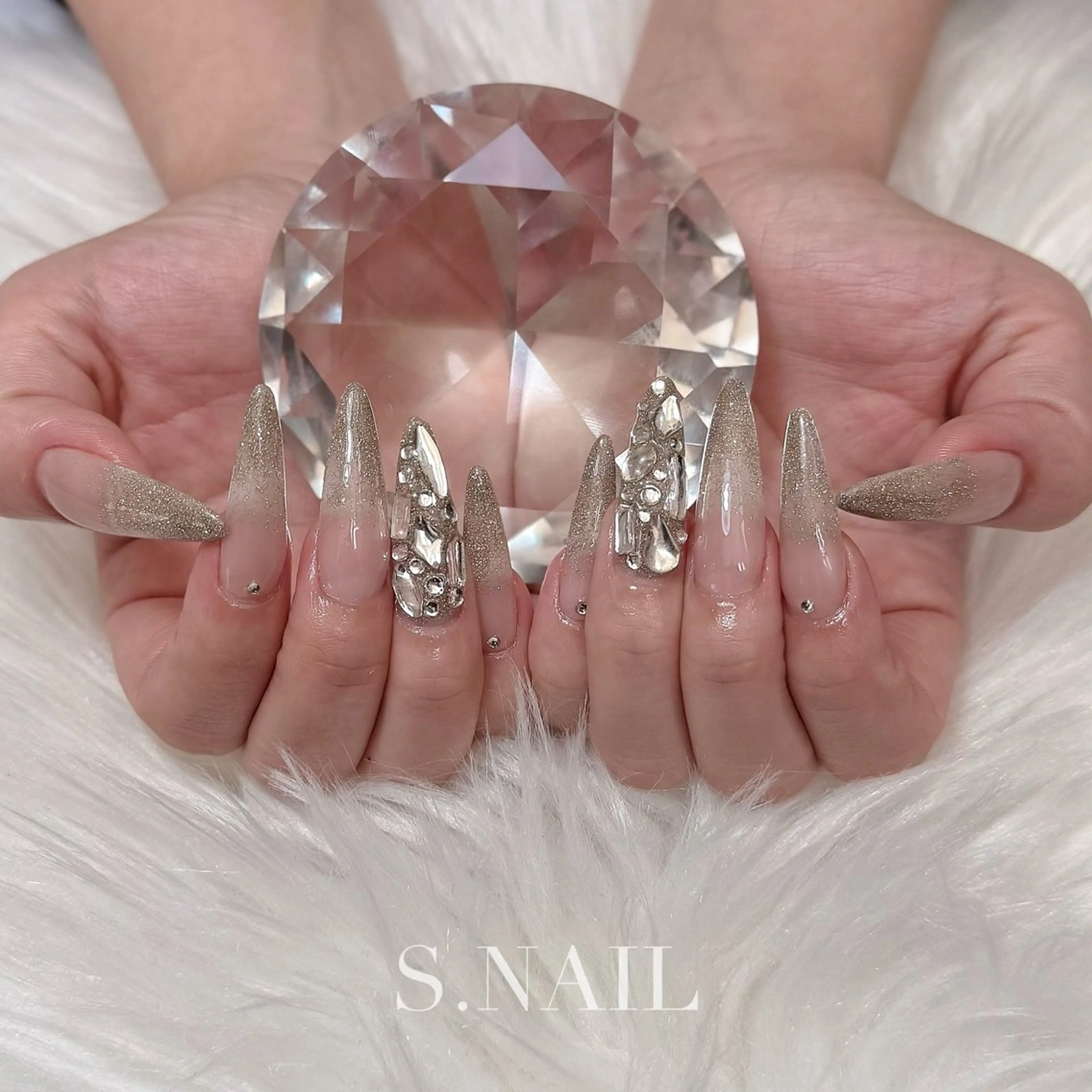ネイル ハンドネイル S.NAIL Suuのネイルデザイン