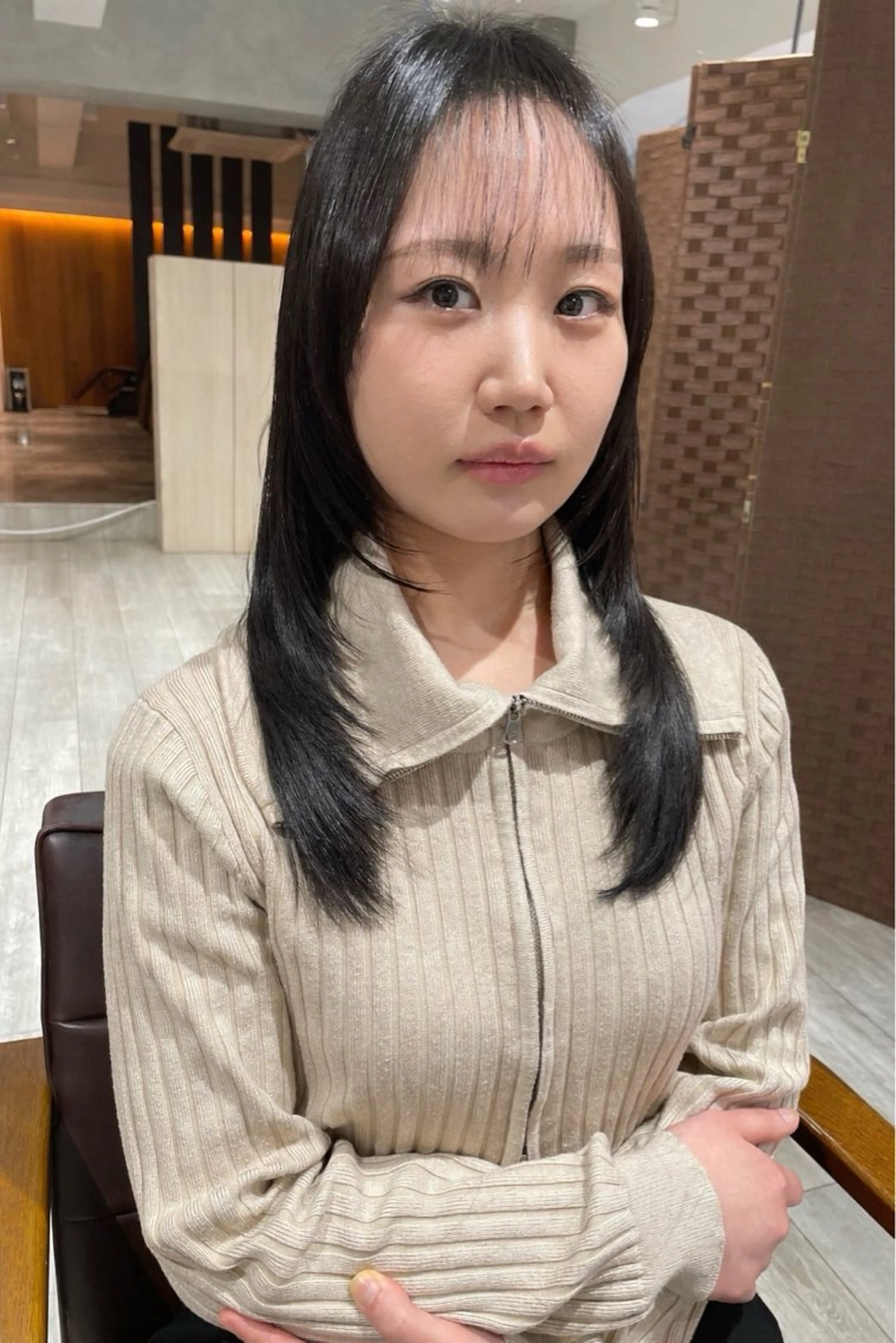 ロング ハイレイヤー レイヤーカット 小川 龍馬のヘアスタイル