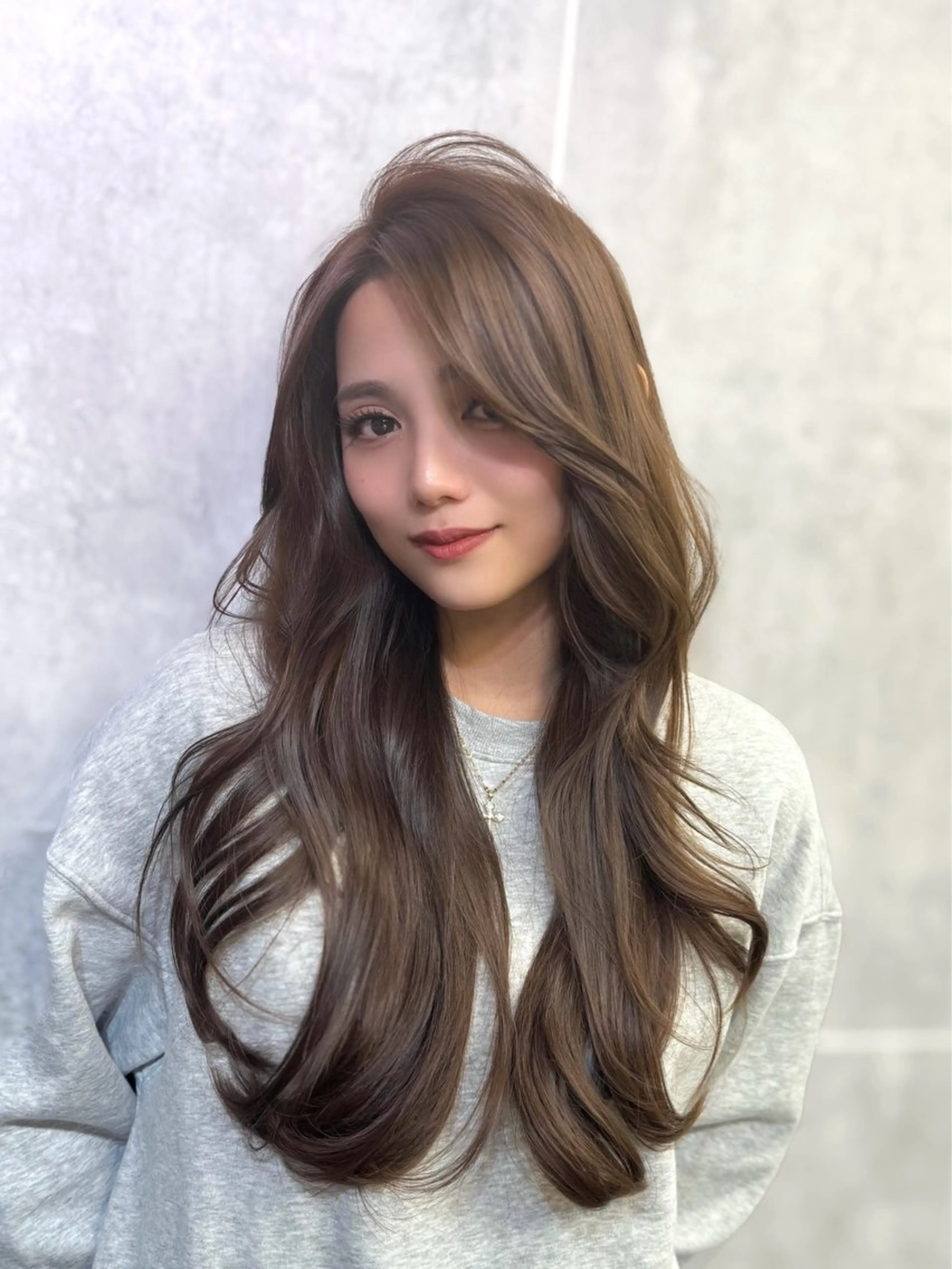 セミロング カラー カット ヘアカラー トリートメント 顔まわりの神様✨ 透明感カラー藤嶋秀幸のヘアスタイル
