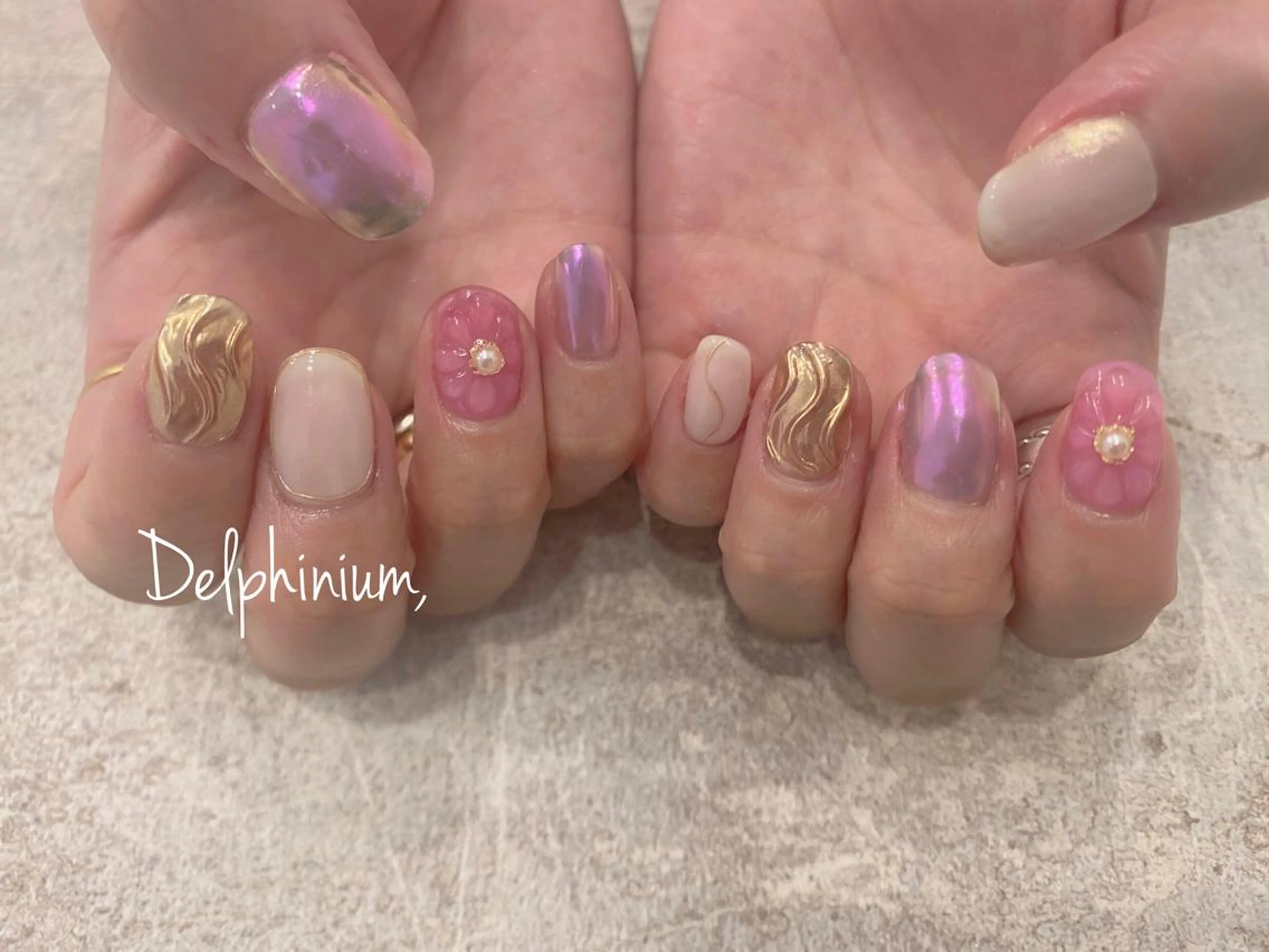 ネイル フラワーネイル 氷ネイル・うるうるネイル ミラーネイル ハンドネイル 岡本 友恵のネイルデザイン