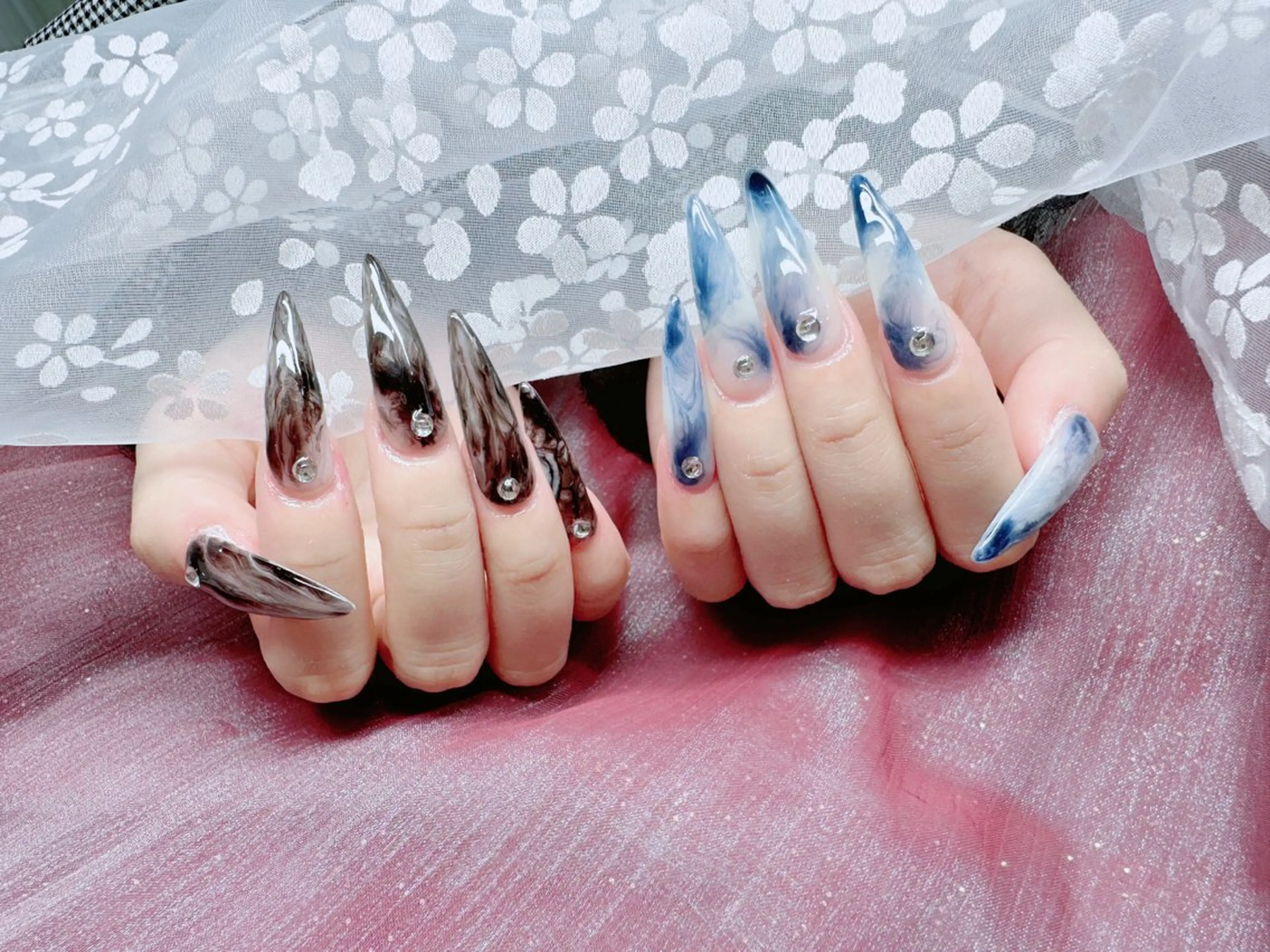 ロング 長さだし専門店 ROKANAILのネイルデザイン