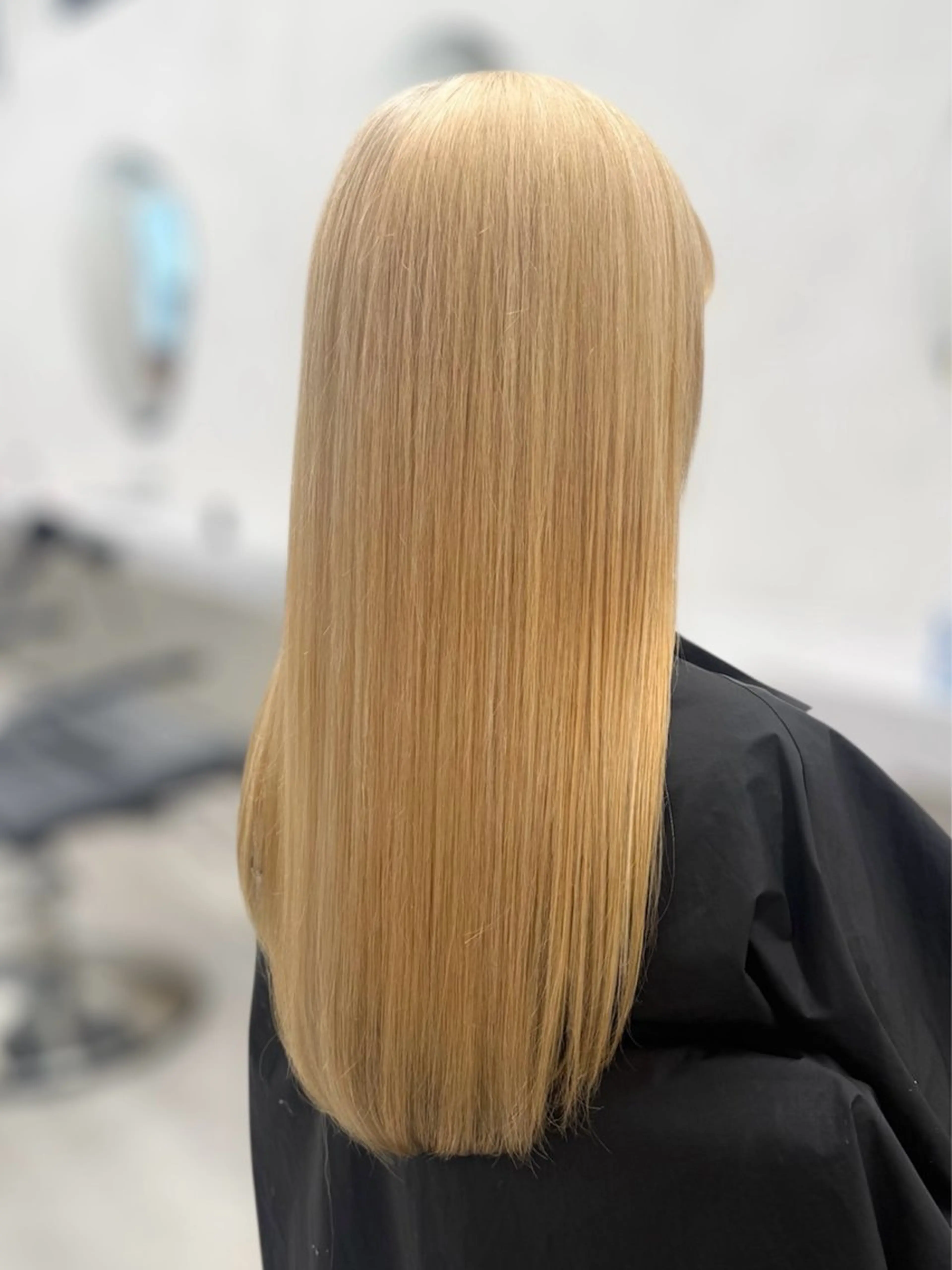 ロング ヘアカラー 🍎森貝洋亮🍎 ブリーチカラー特化のヘアスタイル