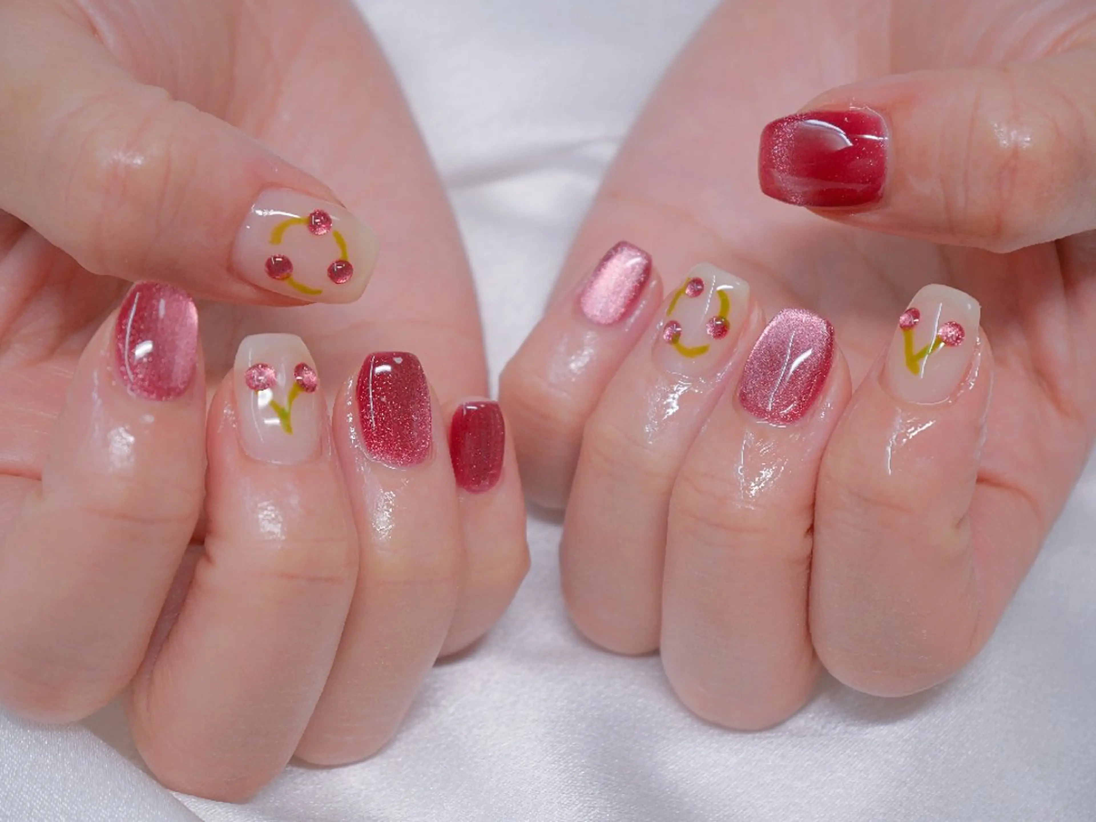 ネイル Nailsalon Graciasのネイルデザイン