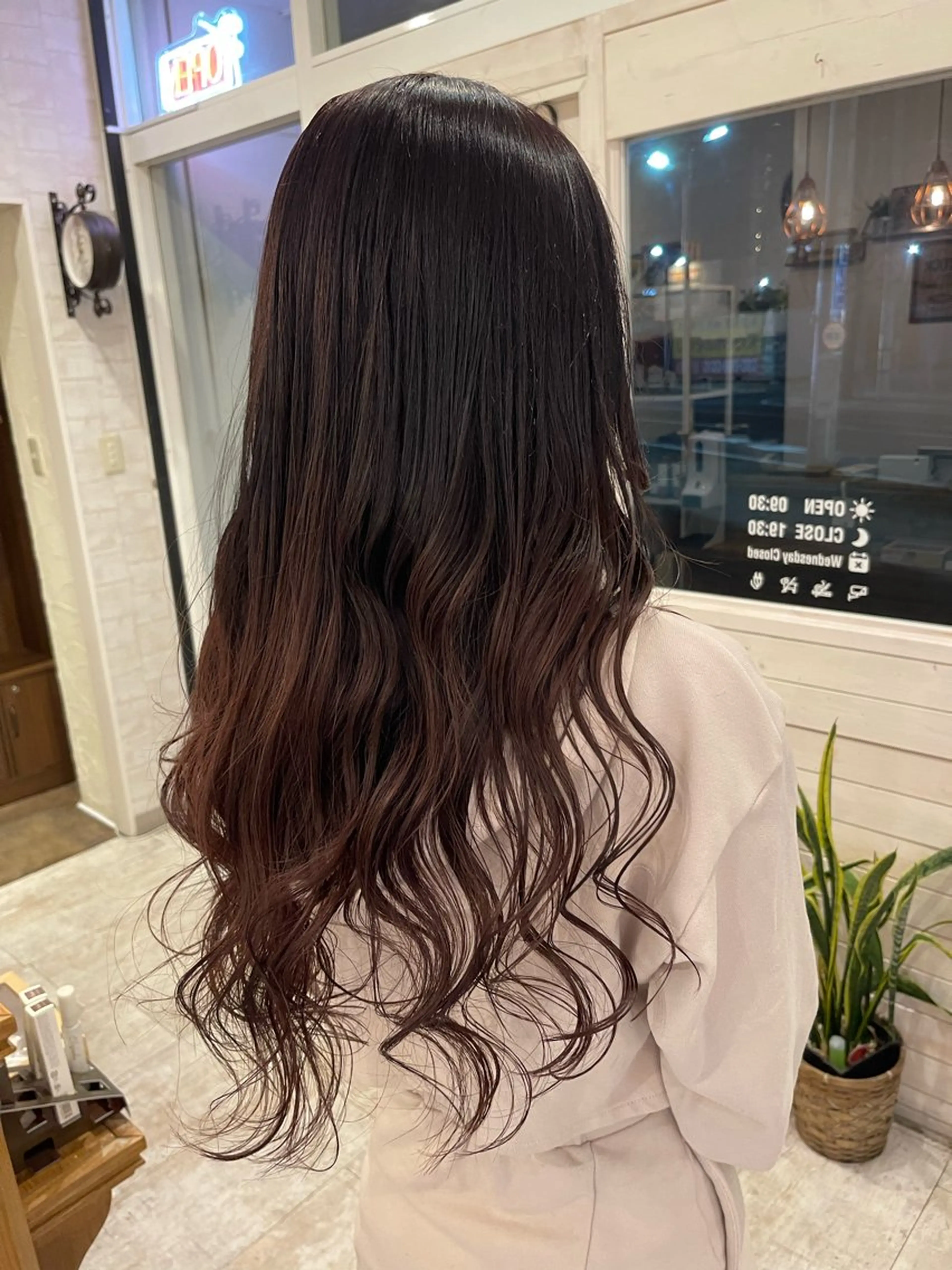 ロング カット ヘアカラー トリートメント 🍭透明感カラー 志賀拓海🍬🌈のヘアスタイル