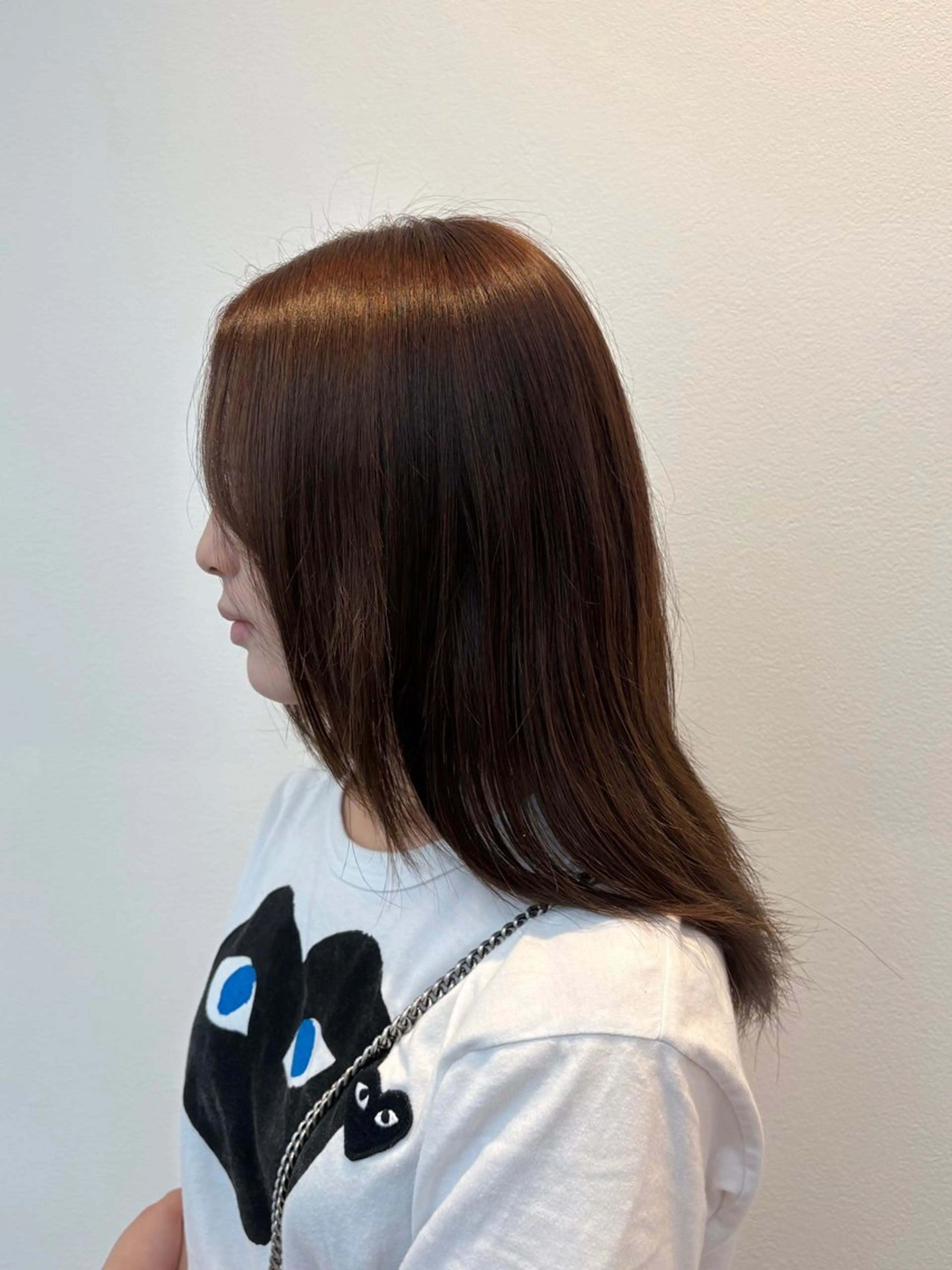 セミロング 滑川 吏音のヘアスタイル