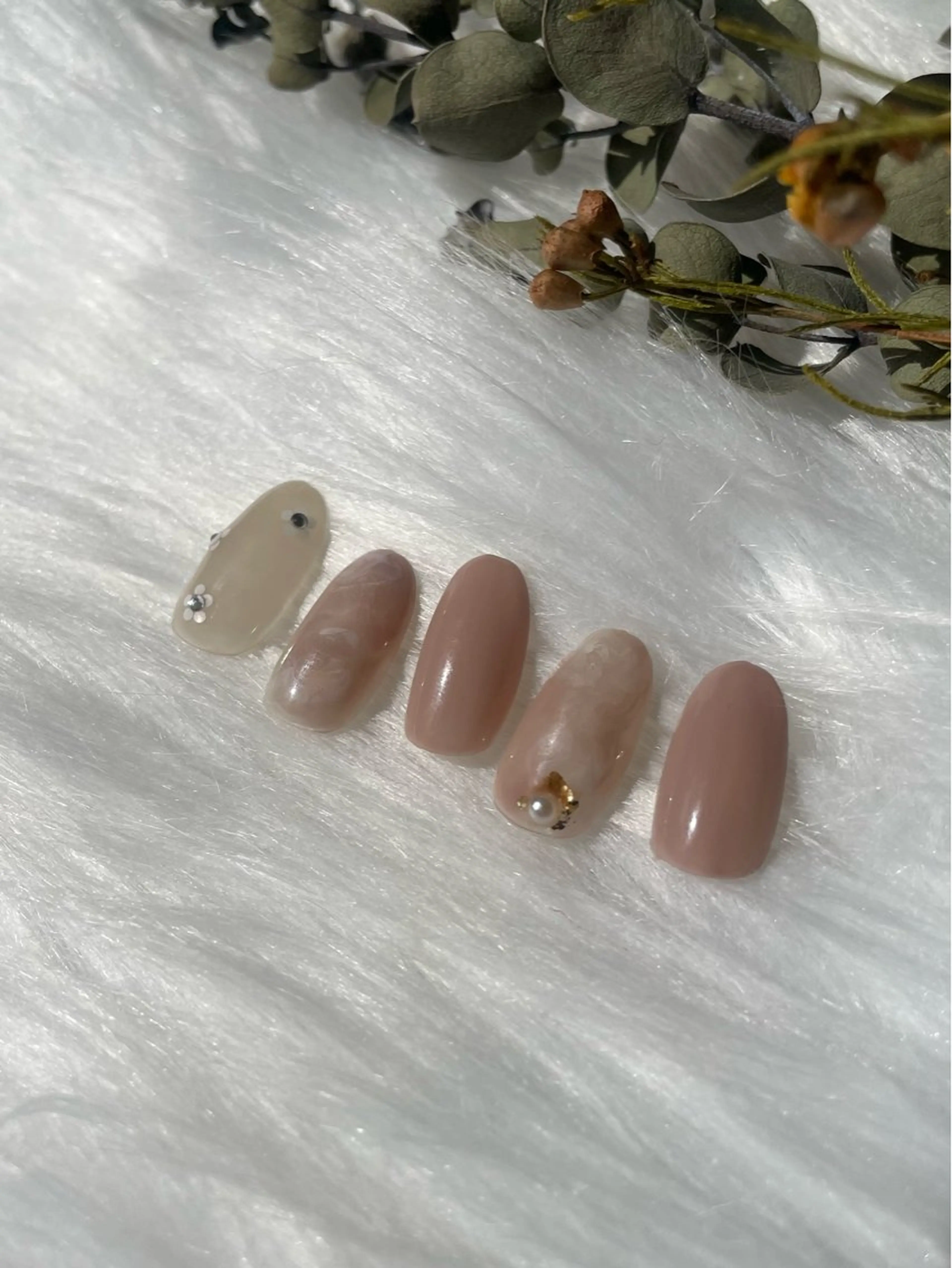 ネイル ブルー 氷ネイル・うるうるネイル キラキラネイル マグネットネイル ニュアンスネイル ハンドネイル timtam --sakiのネイルデザイン