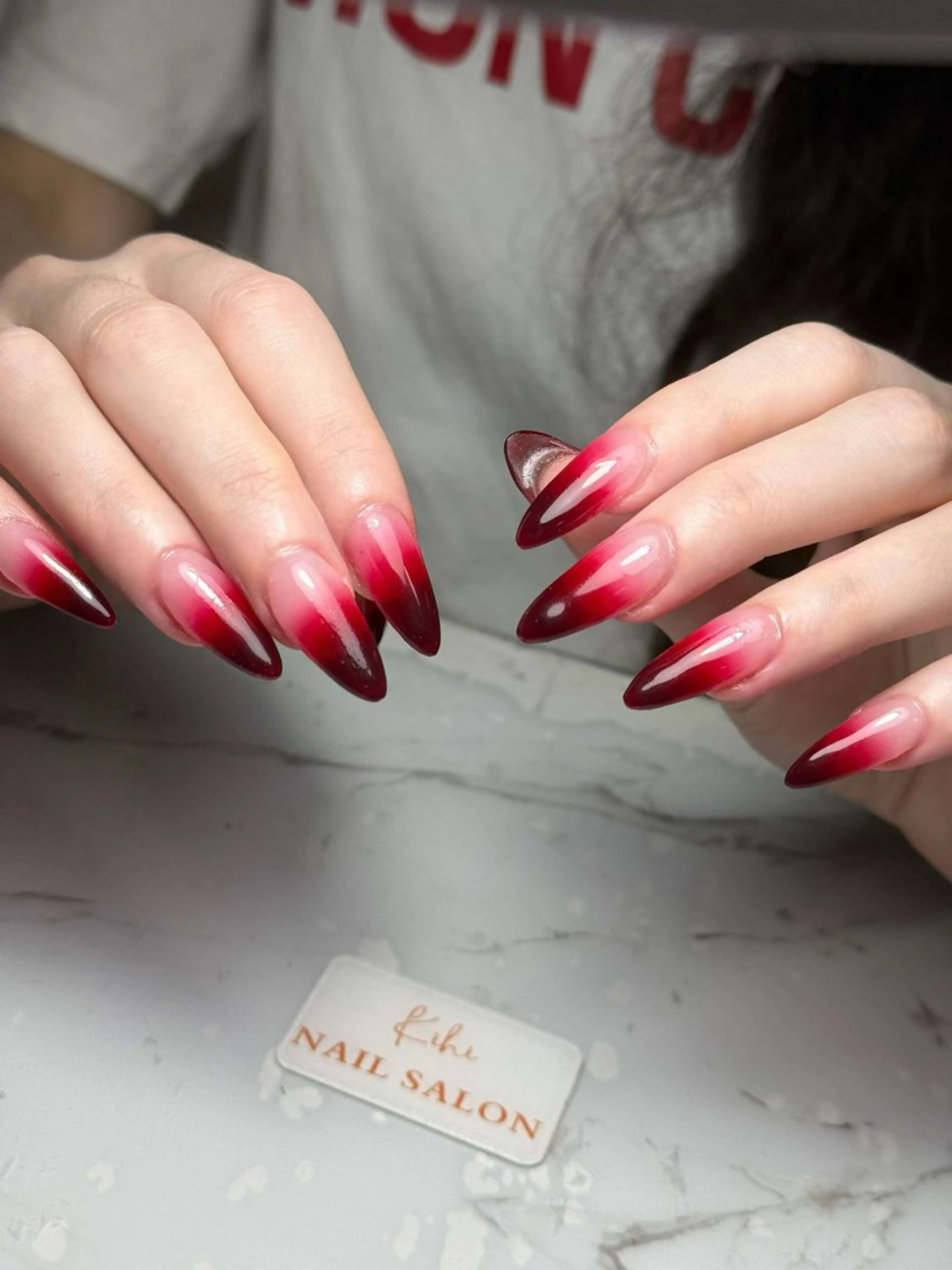 ネイル アートネイル フレンチネイル ジェルネイル グラデーション 韓国ネイル ハンドネイル 💕鈴木ユリ パラジェル/オフ無料のネイルデザイン