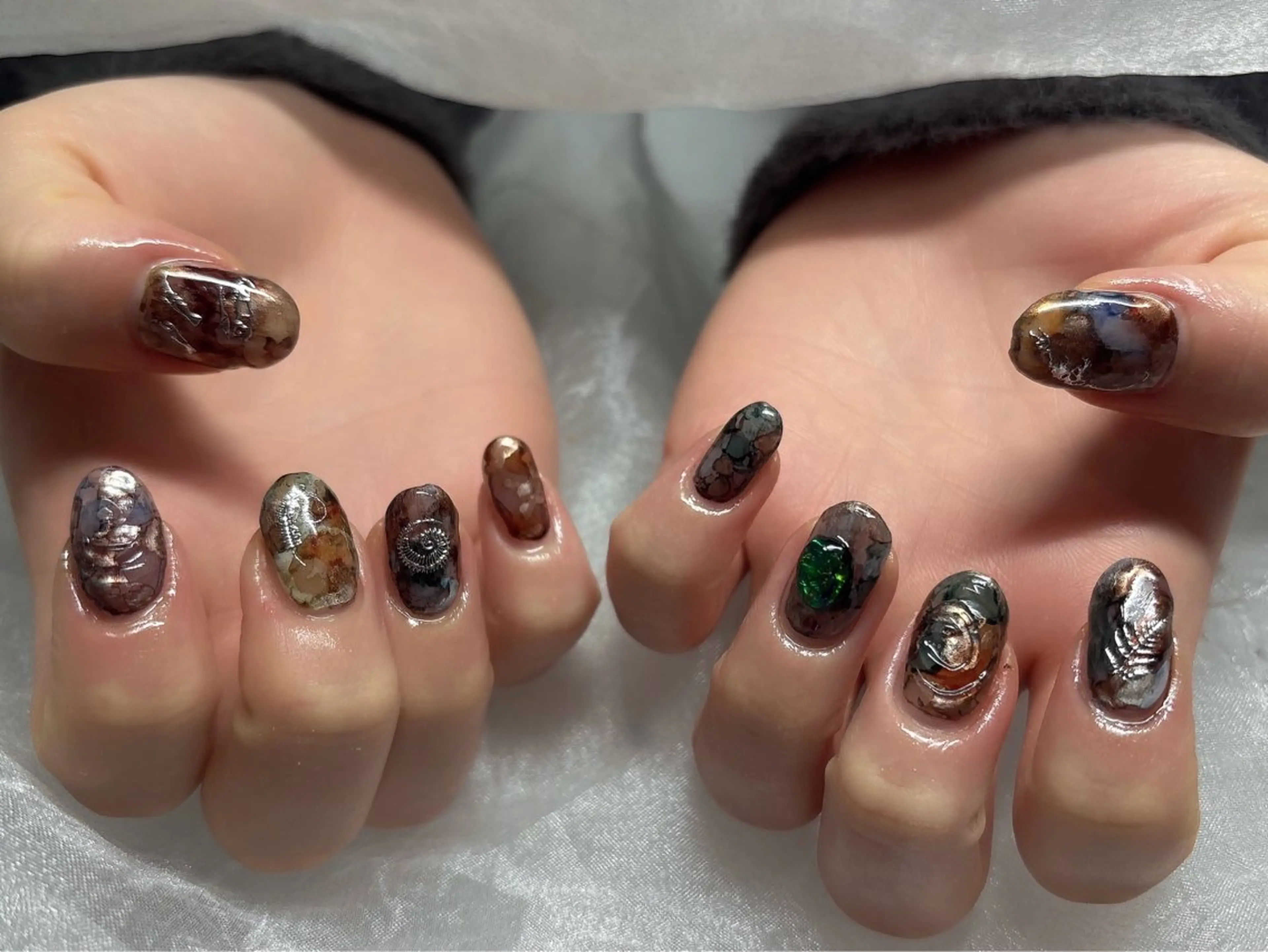 ネイル ハンドネイル BABY LION :Fumiyoのネイルデザイン