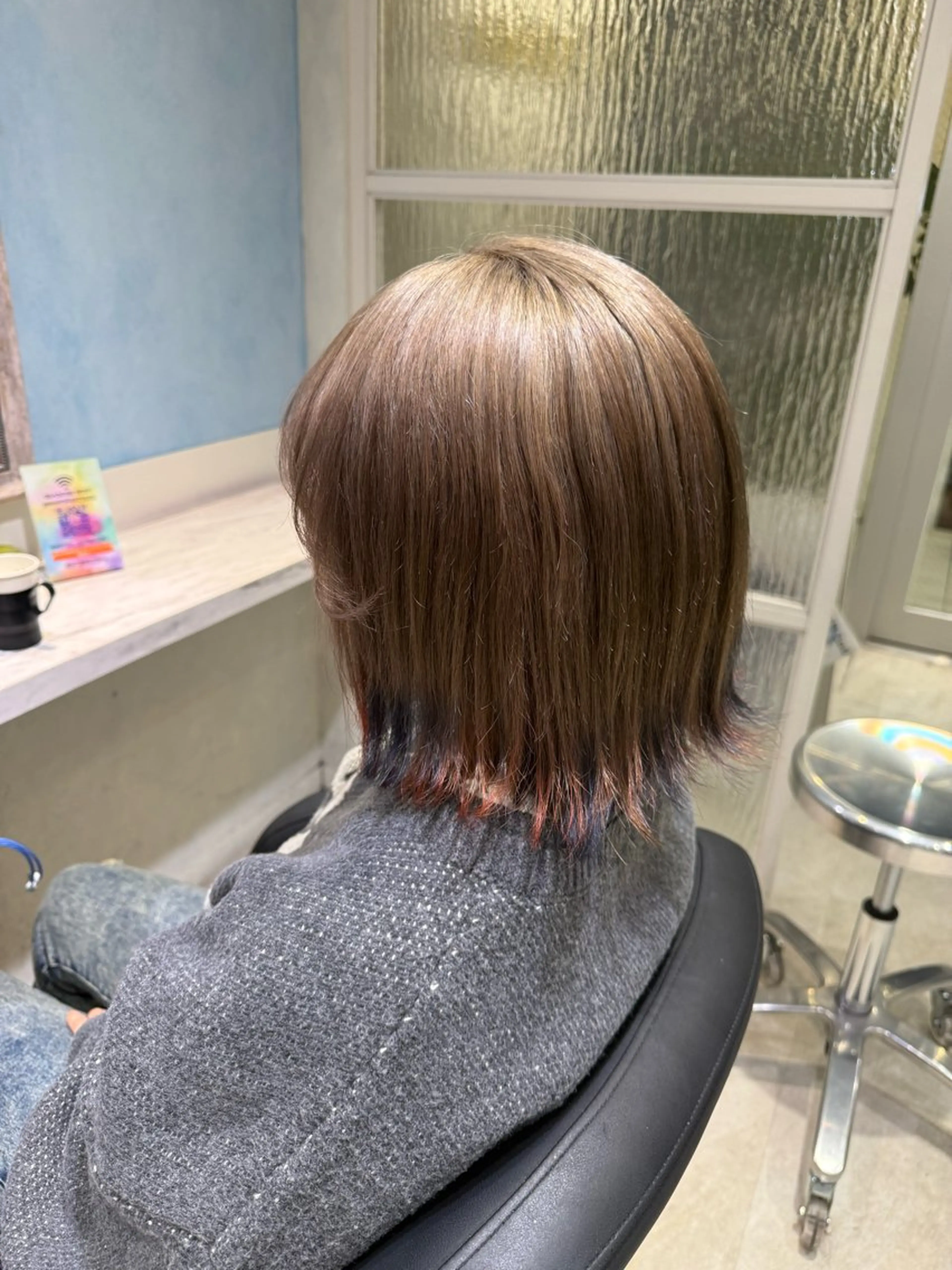 ミディアム カラー アッシュ ベージュカラー ブリーチ ブルーカラー 透明感カラー ヘアカラー ハイトーン/ブリーチ 💙みずき💙のヘアスタイル