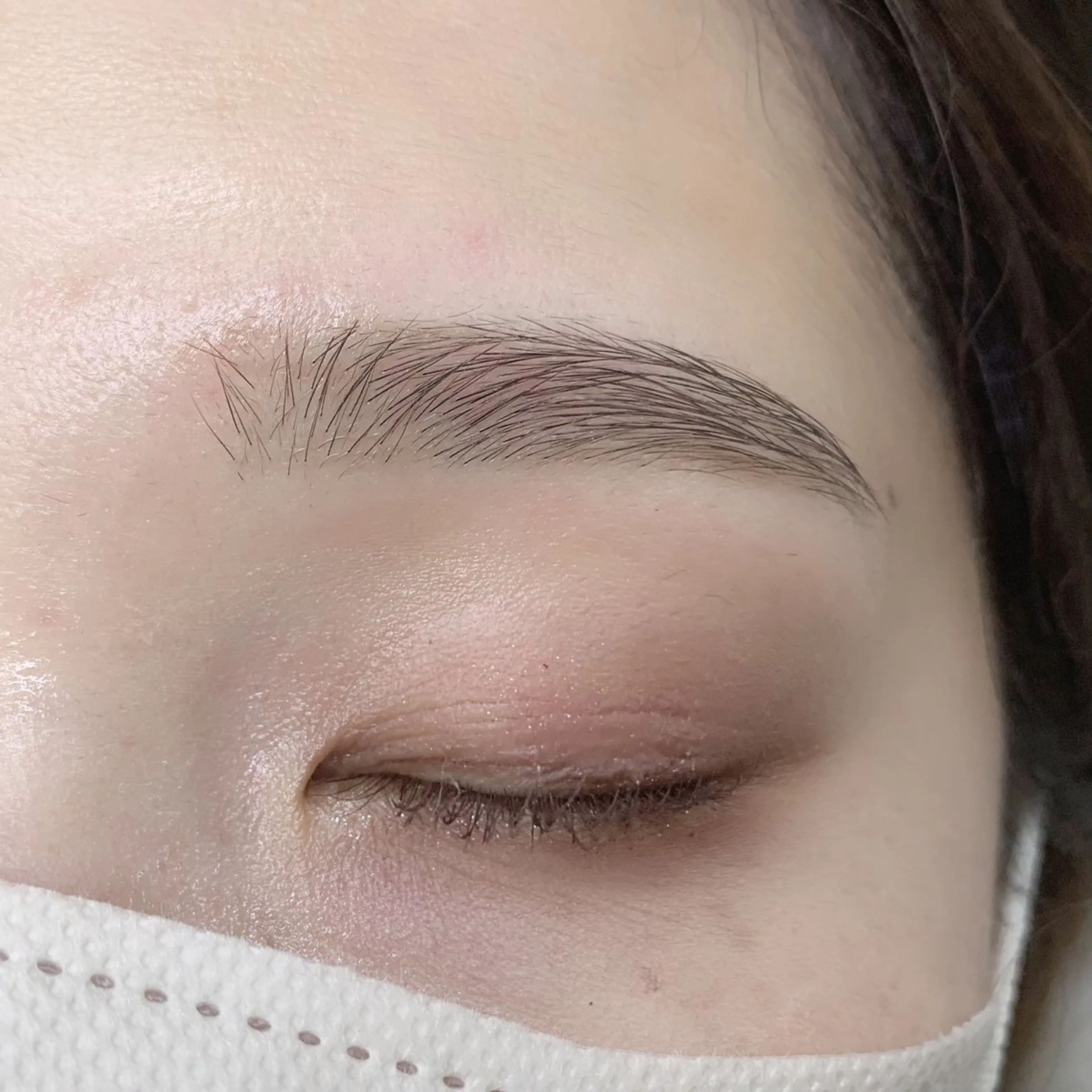 アイブロウ 眉カラー メンズアイブロウ 眉毛ワックス脱毛 ohime 新宿店 natsumiのマツエク・マツパデザイン