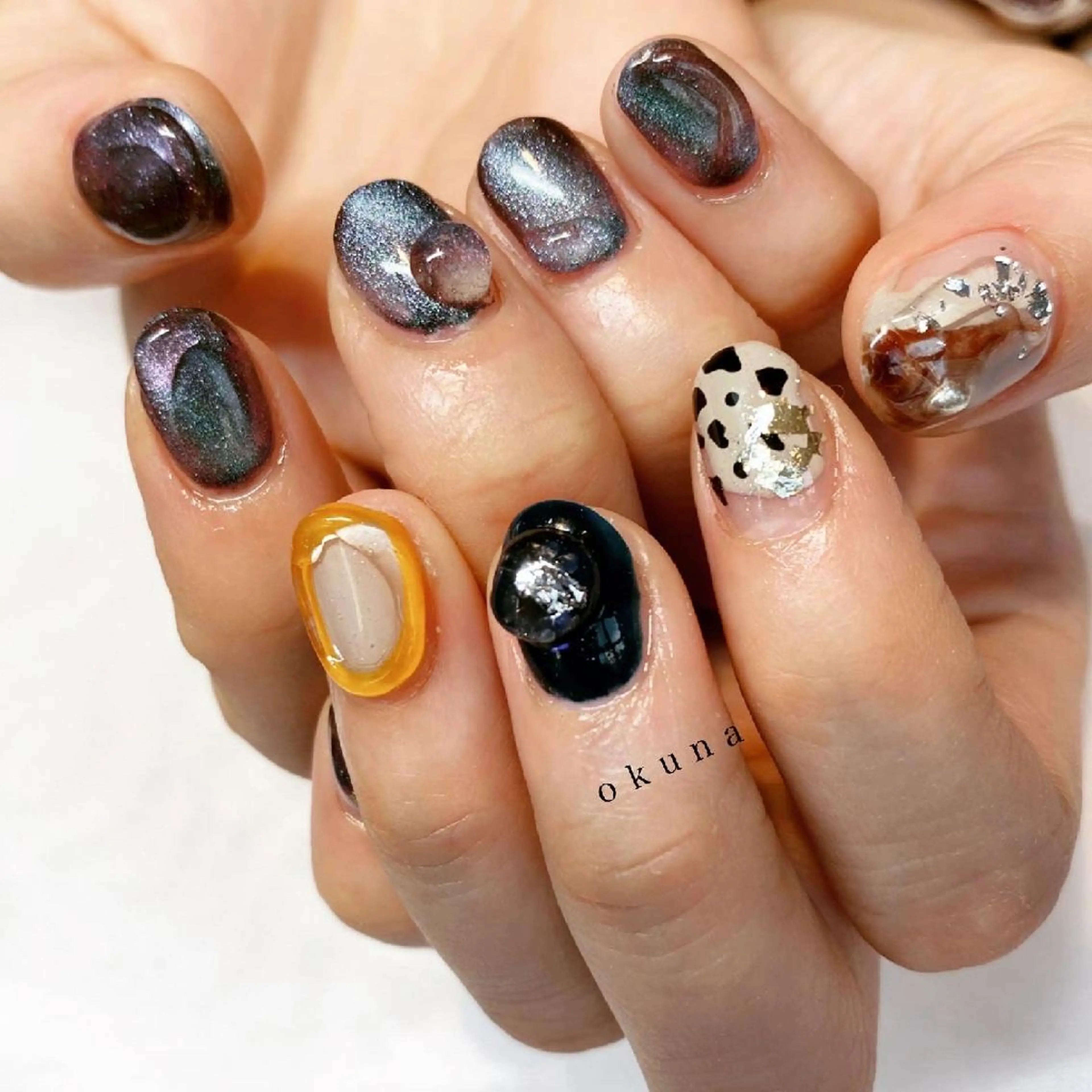 ネイル マグネットネイル ニュアンスネイル ハンドネイル パンチャパンチャ ネイルサロンのネイルデザイン