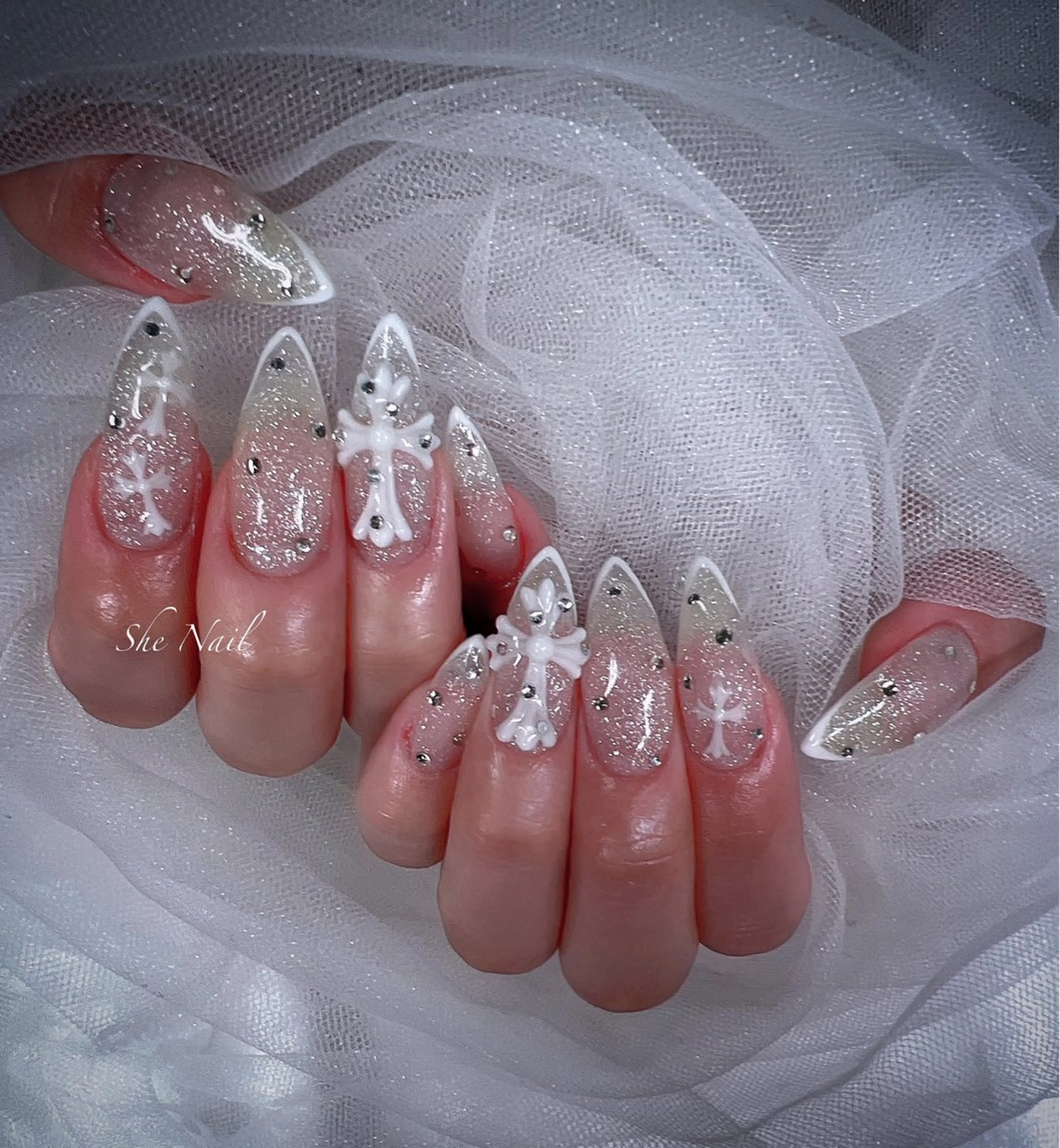 ネイル フラッシュネイル ミラーネイル ISA_ BELLAのネイルデザイン