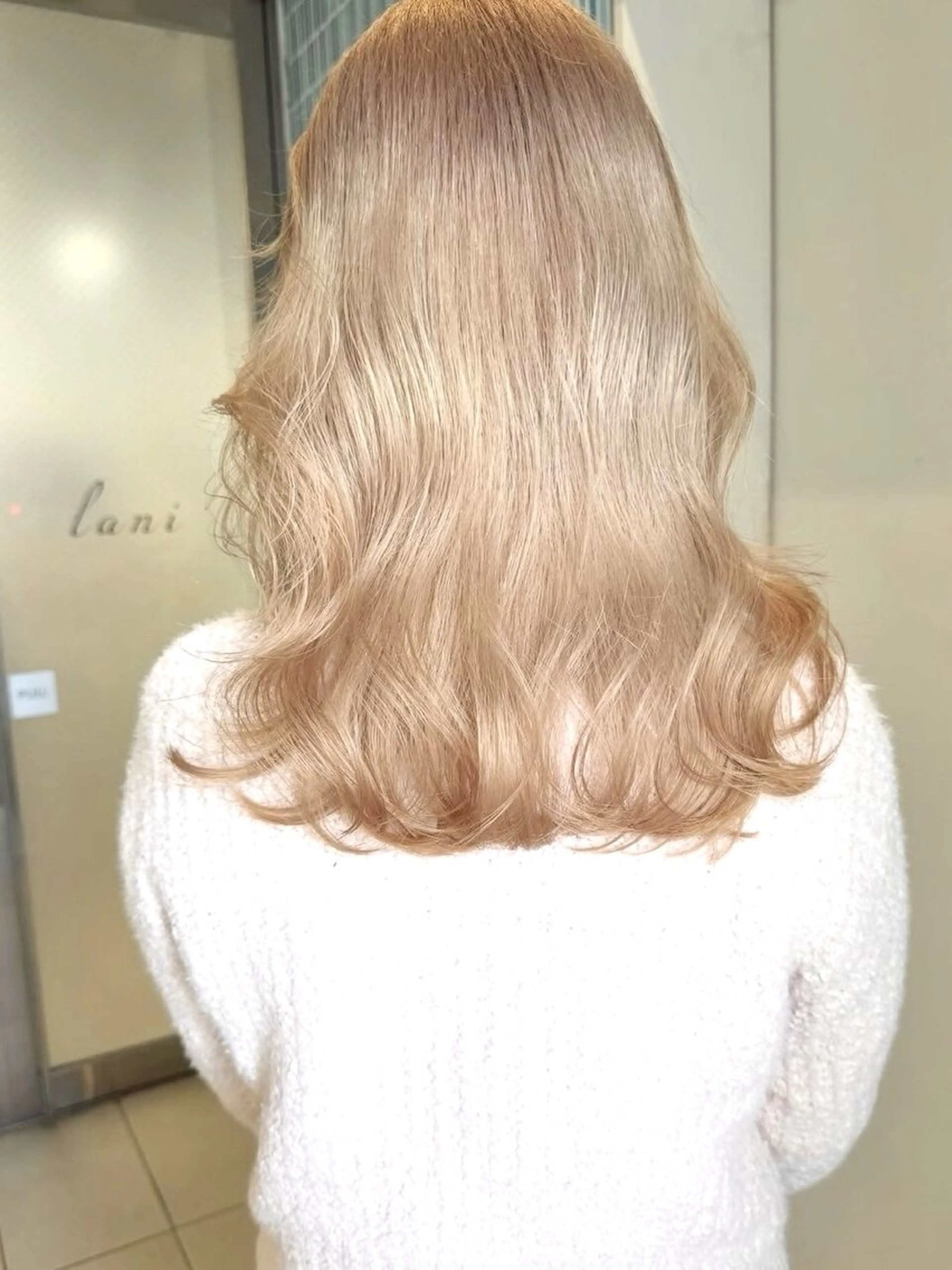 ミディアム カラー バレイヤージュ ブリーチ ケアブリーチ ハイライトカラー インナーカラー ヘアカラー lani ブリーチ /ダブルカラーのヘアスタイル