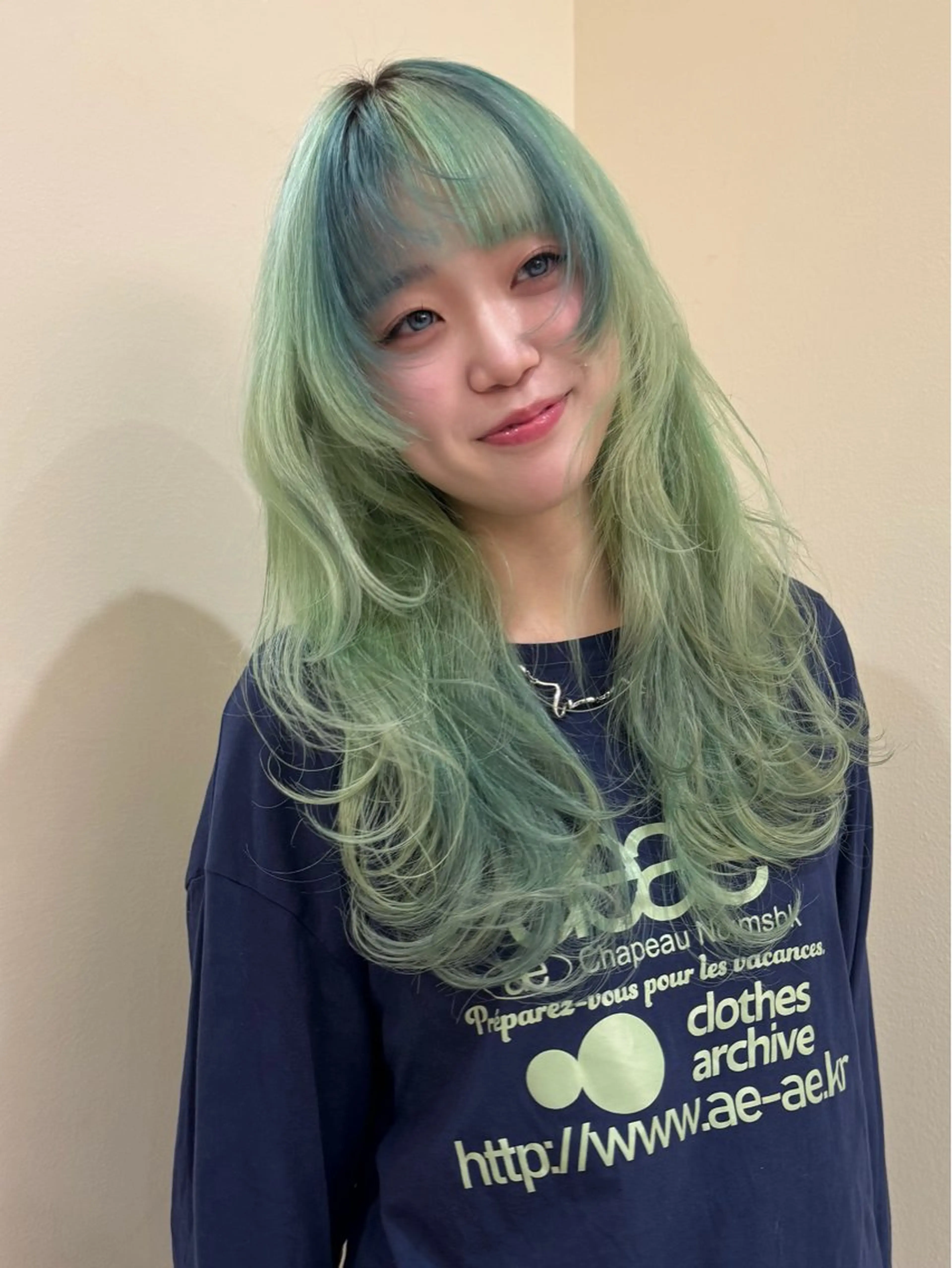 カラー ヘアカラー 山下 莉歩のヘアスタイル