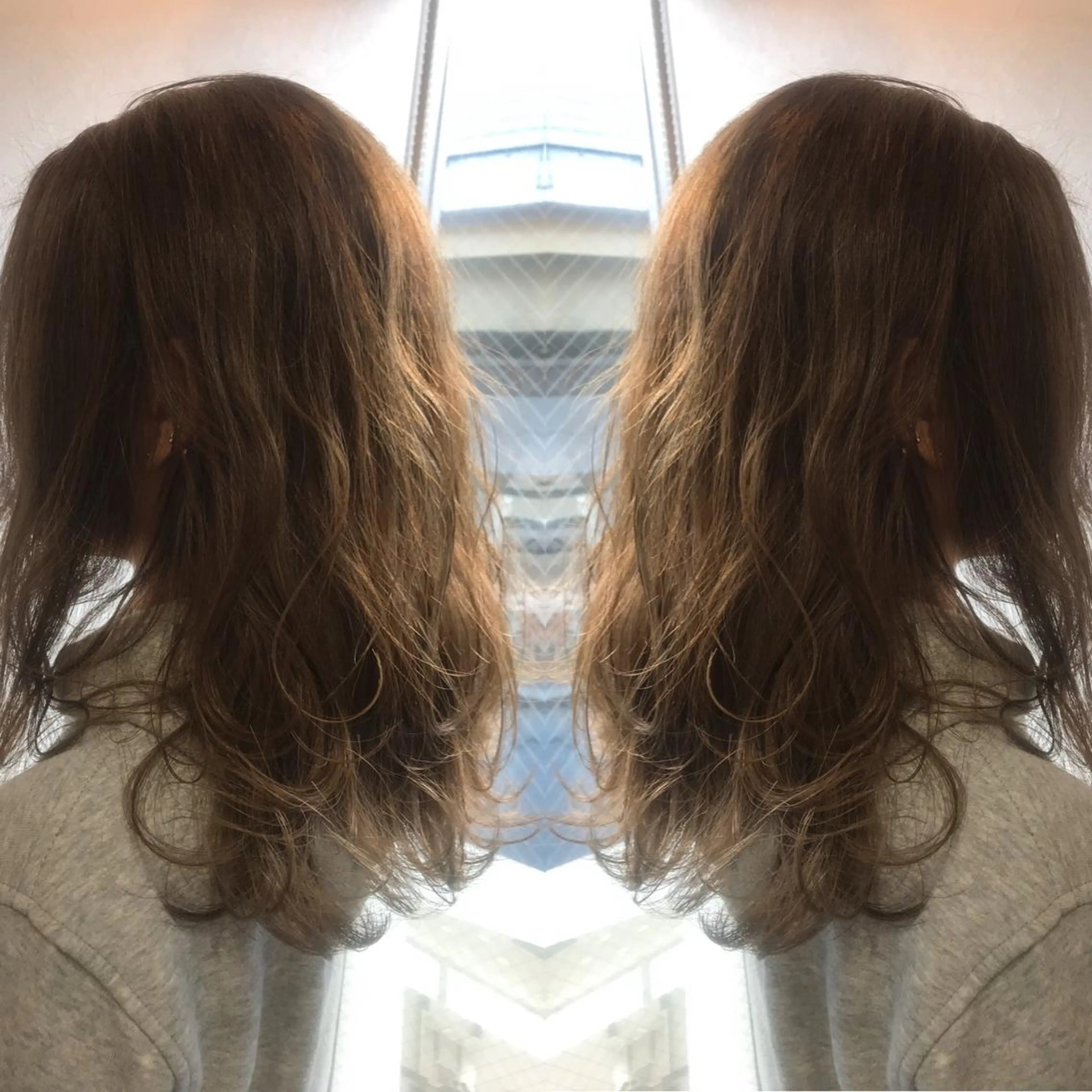 セミロング カラー ベージュカラー ヘアカラー 柴田 祐輔のヘアスタイル