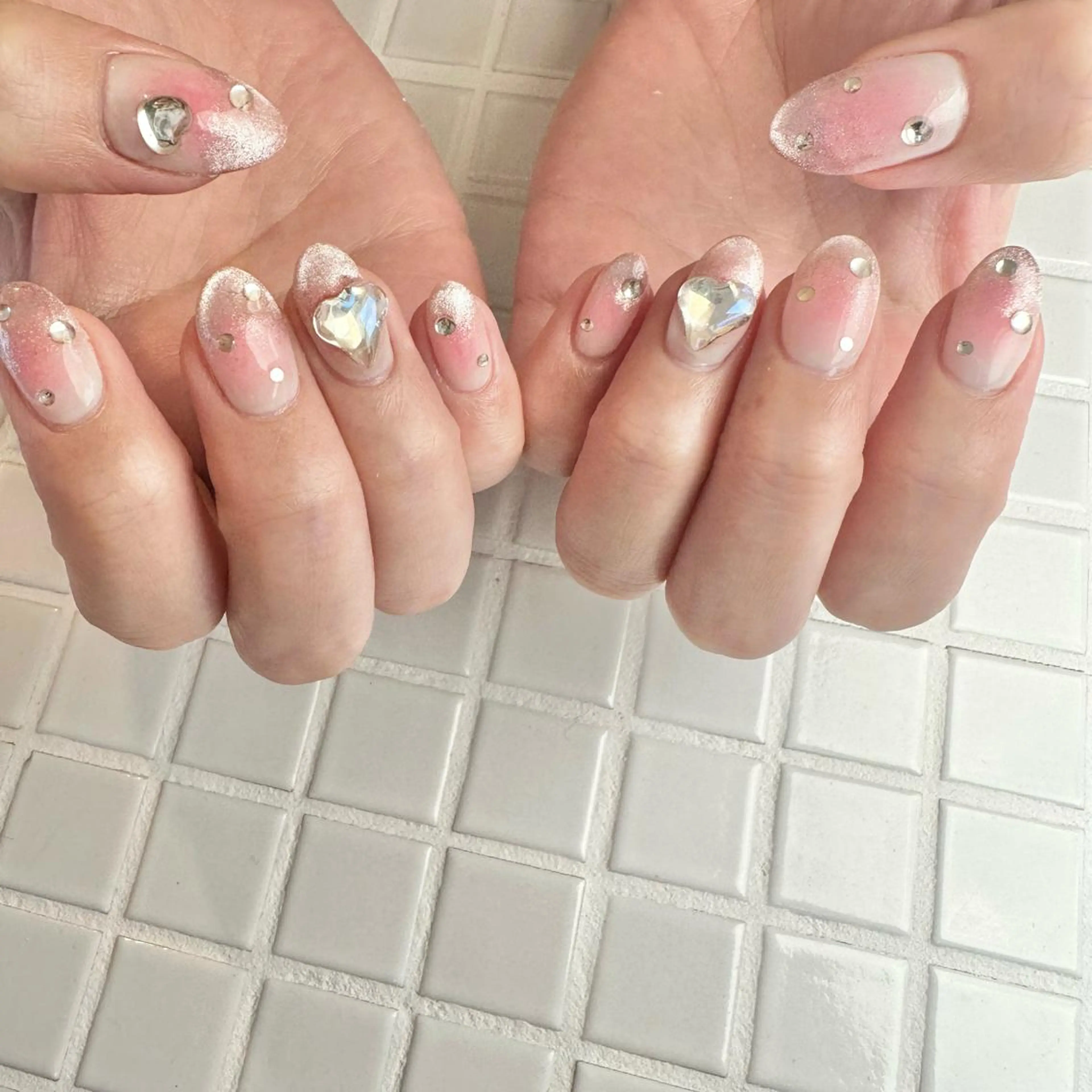 ネイル ハンドネイル Nail lily 🍒渋谷.表参道のネイルデザイン